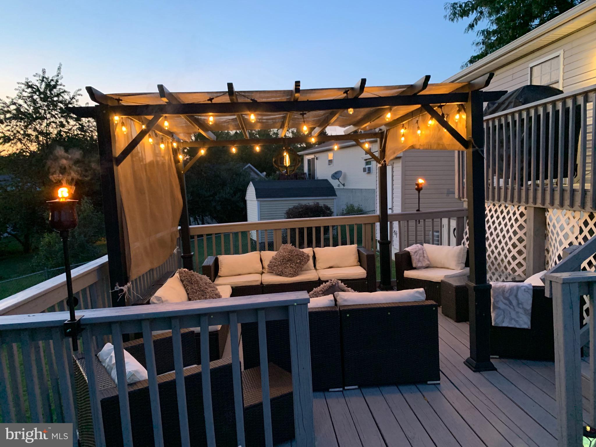 OPEQUON MEADOWS - Residential