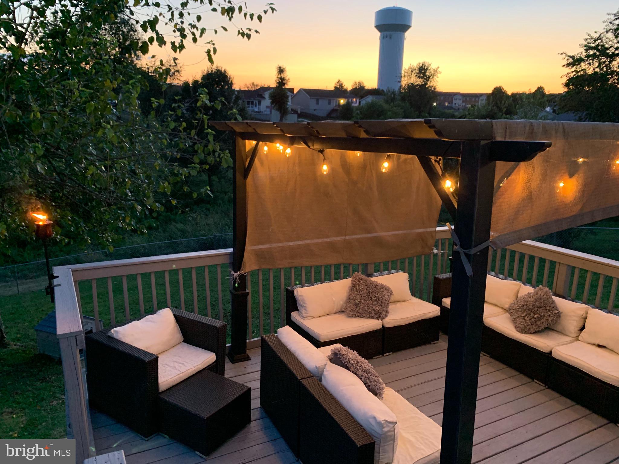 OPEQUON MEADOWS - Residential