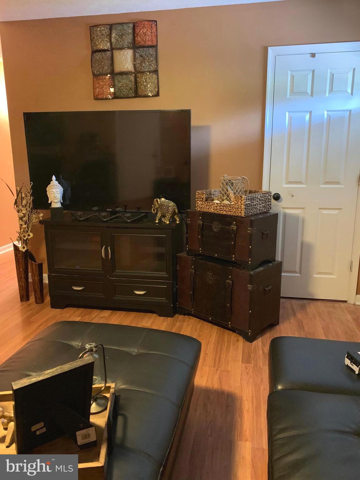 OPEQUON MEADOWS - Residential