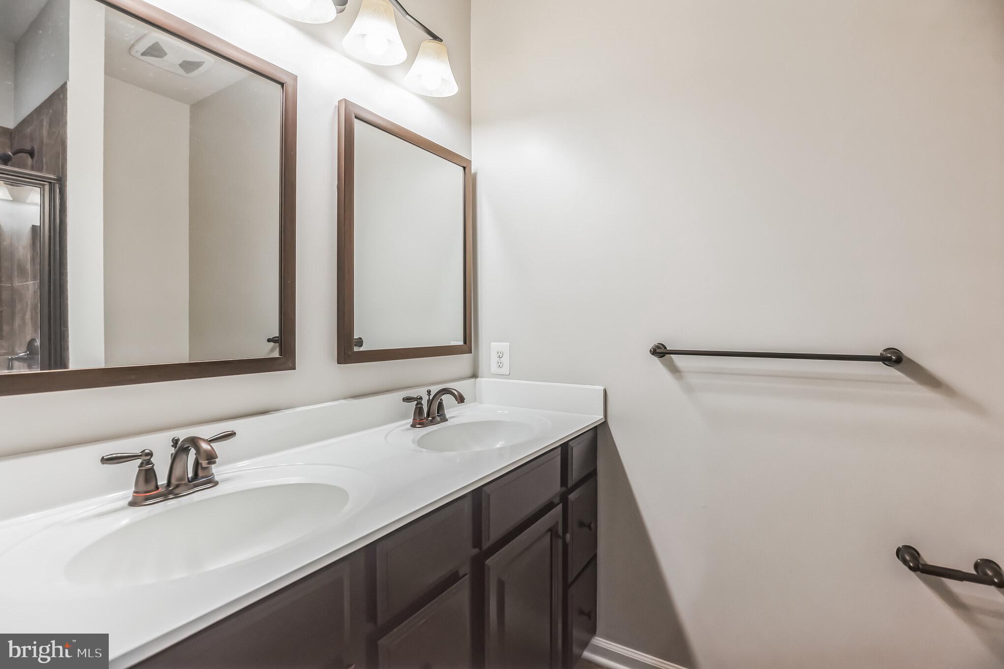 RICHFIELD STATION VILLAGE - Residential Lease