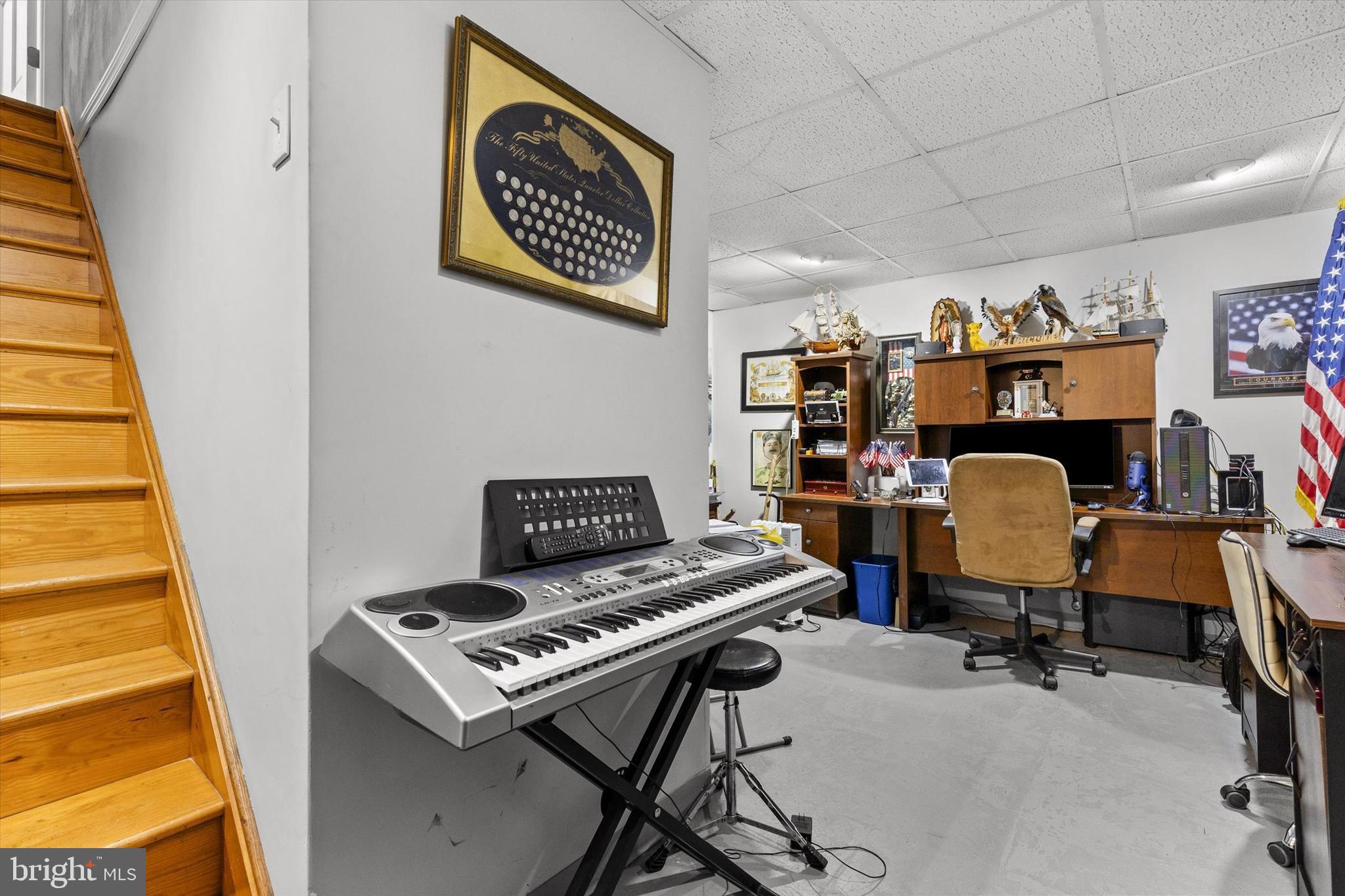 SHERWOOD FOREST - Residential