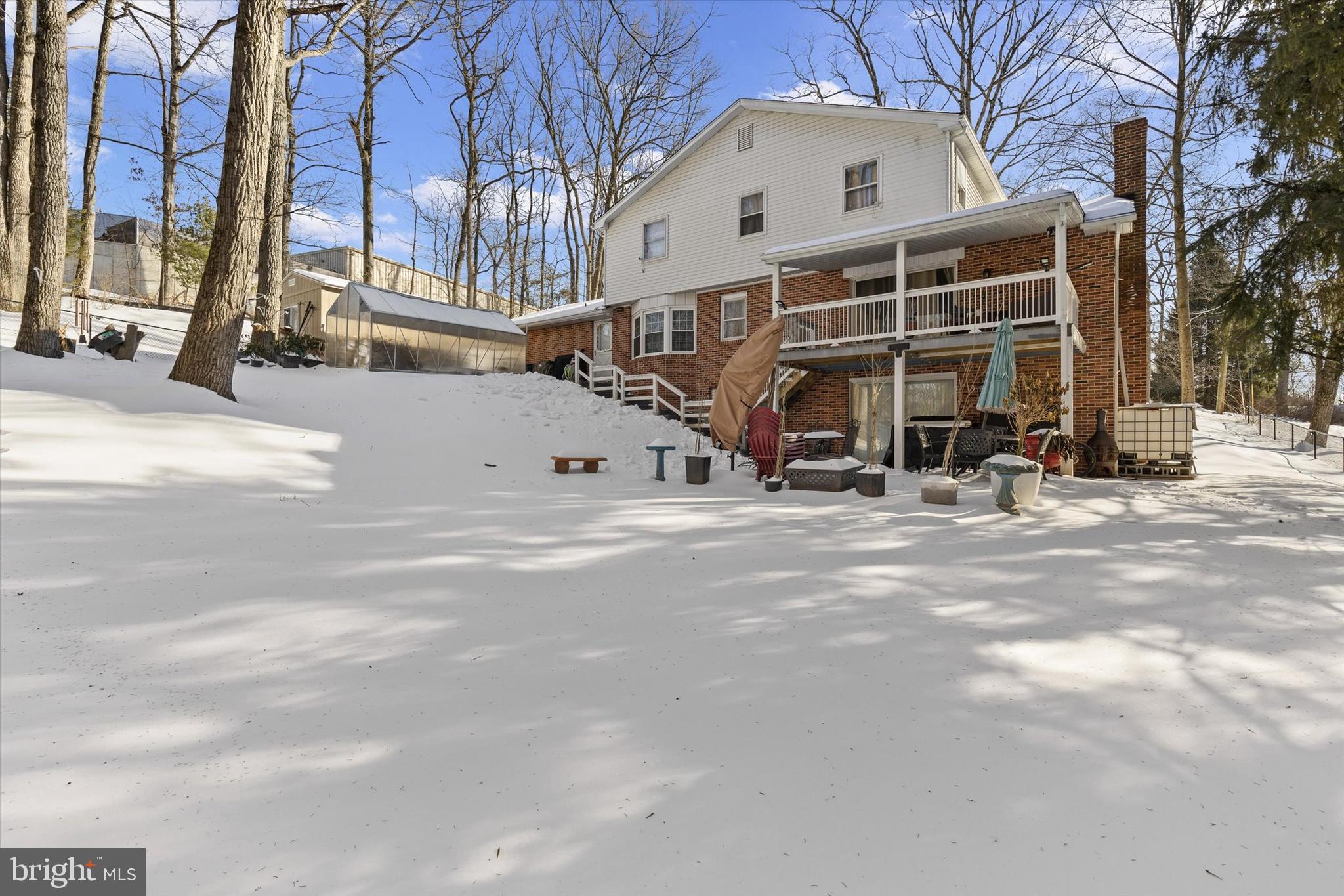 SHERWOOD FOREST - Residential