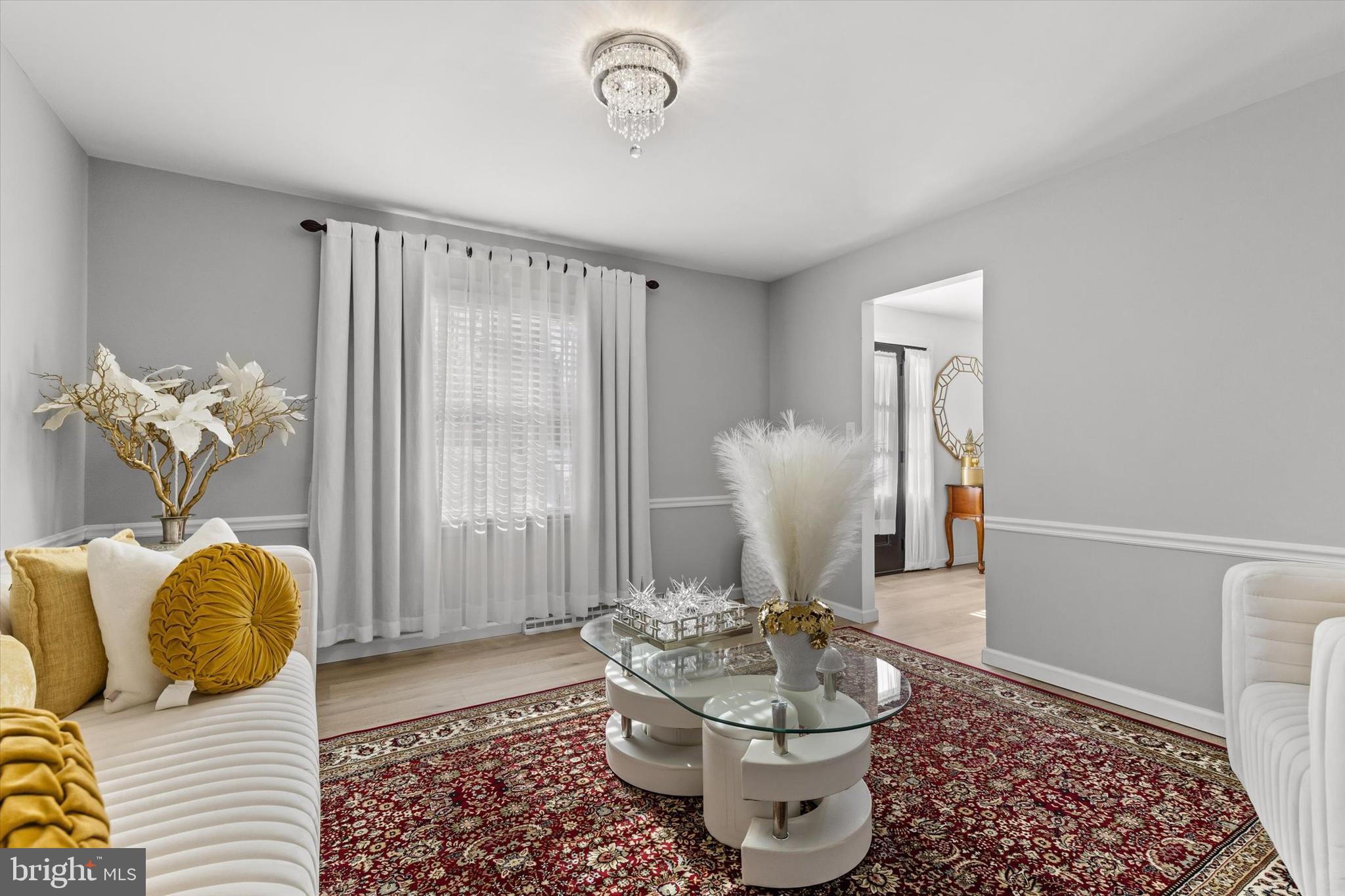 SHERWOOD FOREST - Residential