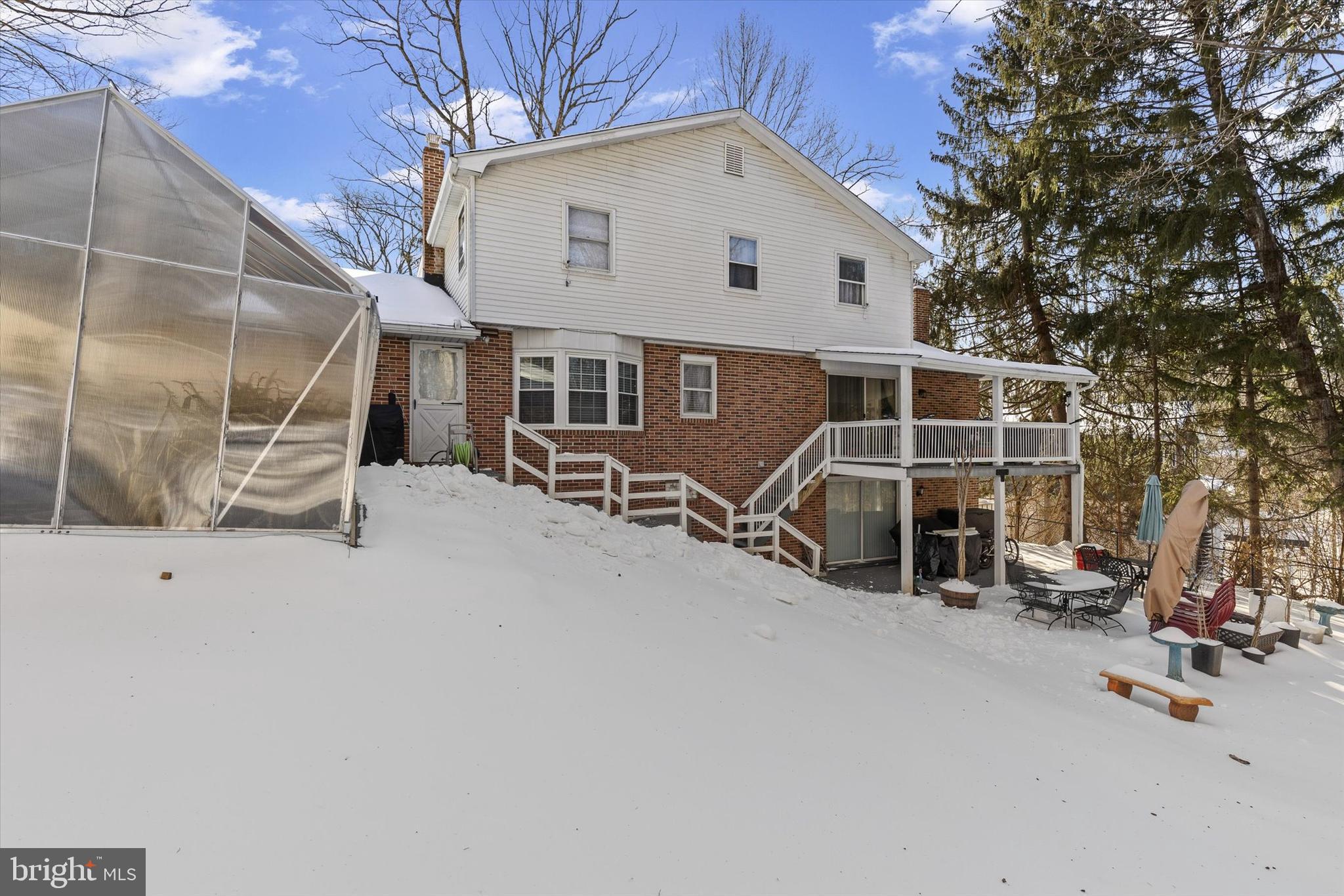 SHERWOOD FOREST - Residential