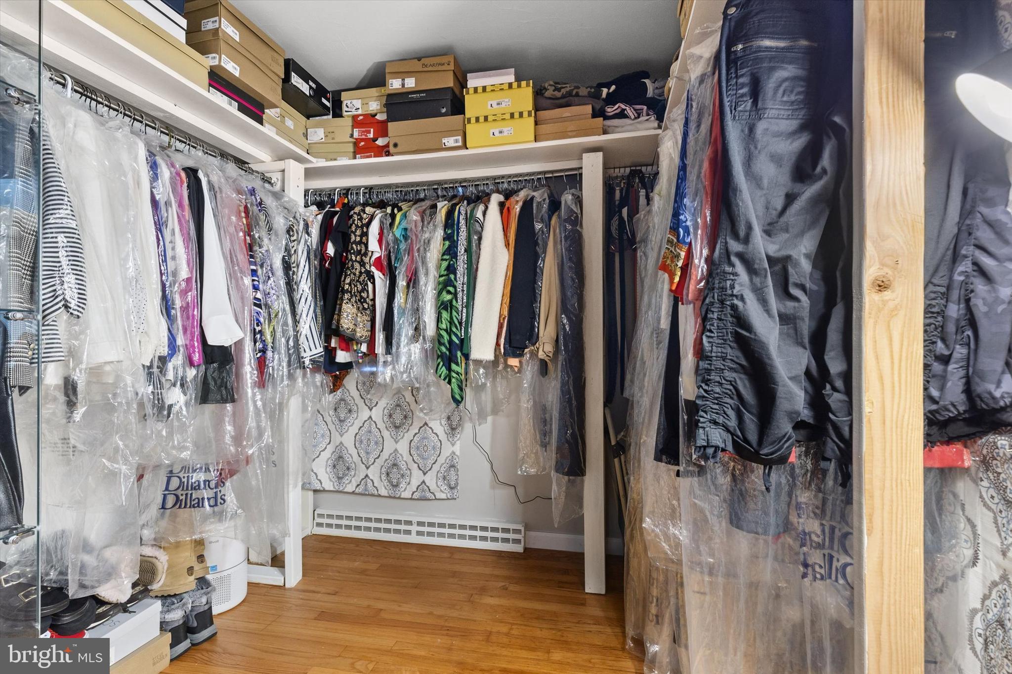 SHERWOOD FOREST - Residential