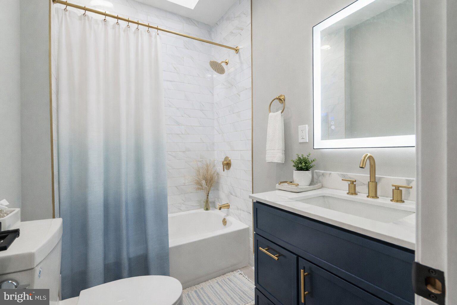EAST PASSYUNK CROSSING - Residential