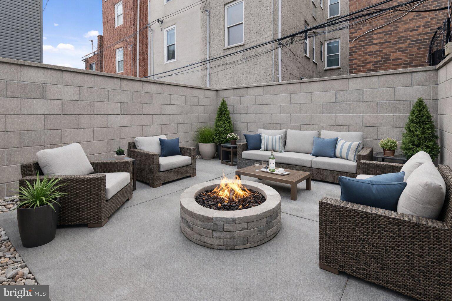 EAST PASSYUNK CROSSING - Residential