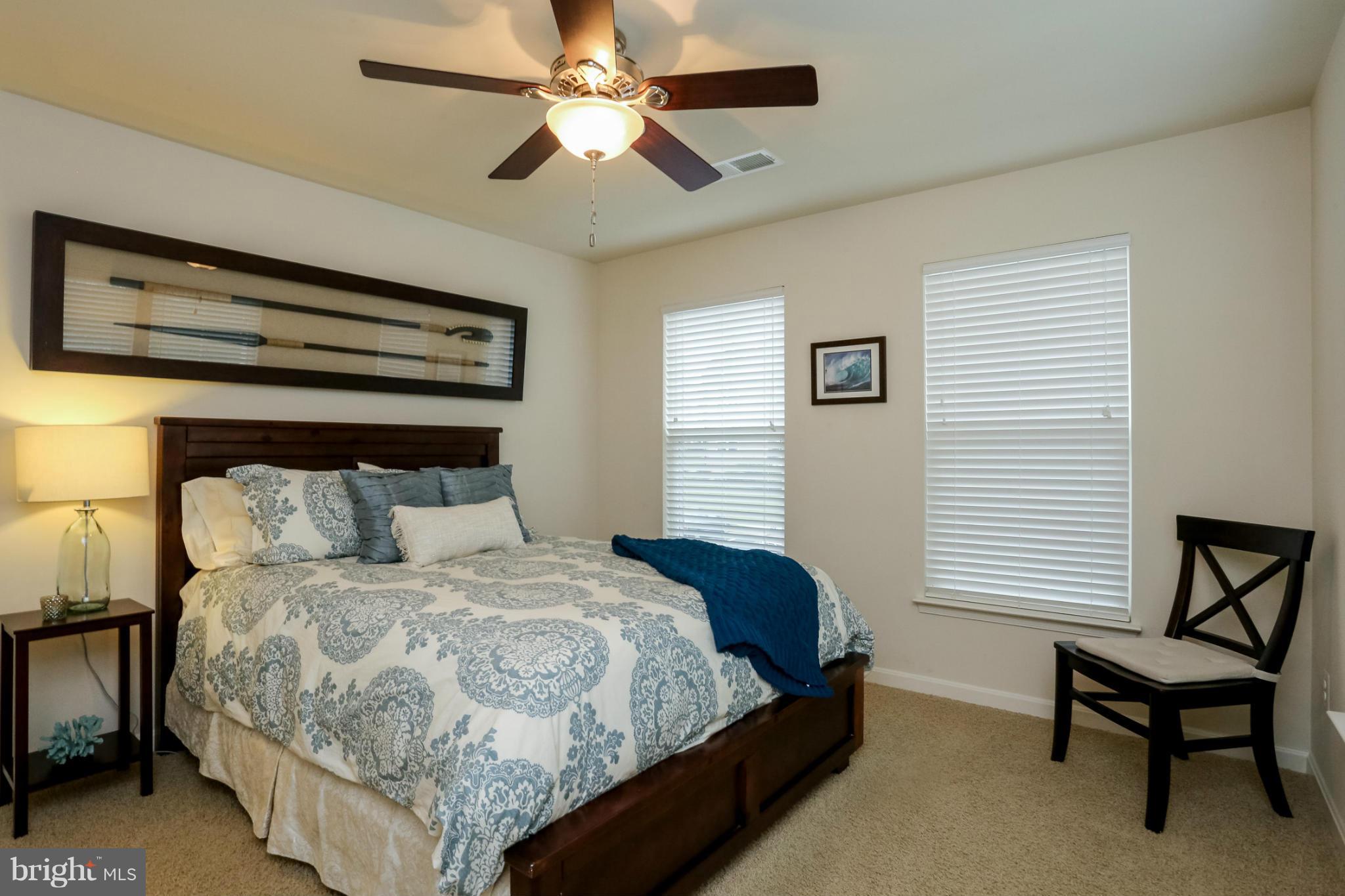 PEMBROOKE - Residential