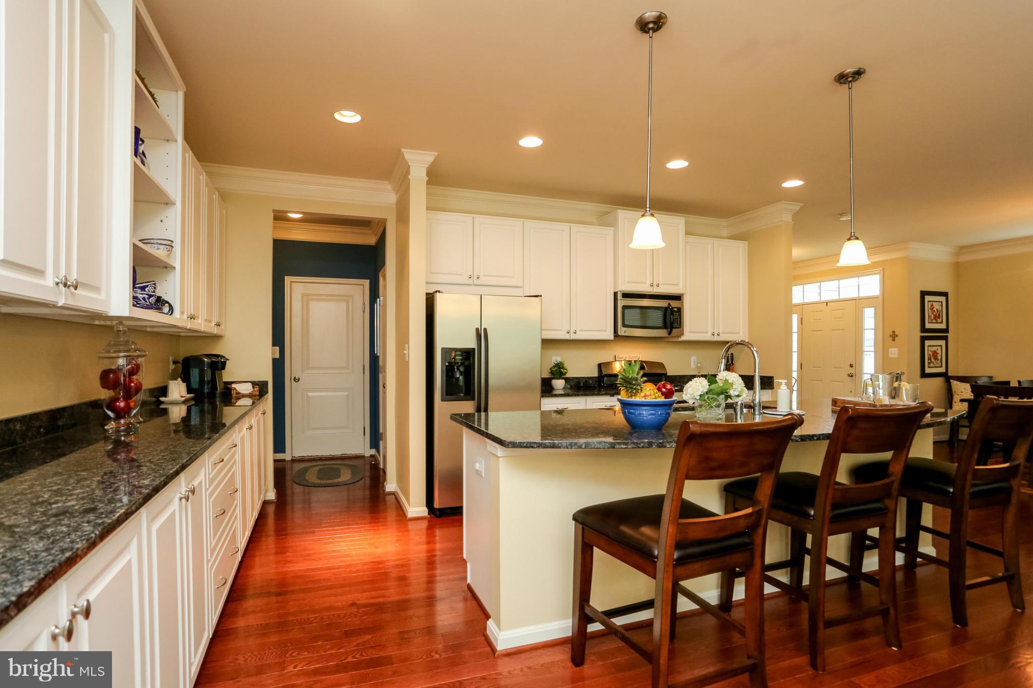 PEMBROOKE - Residential