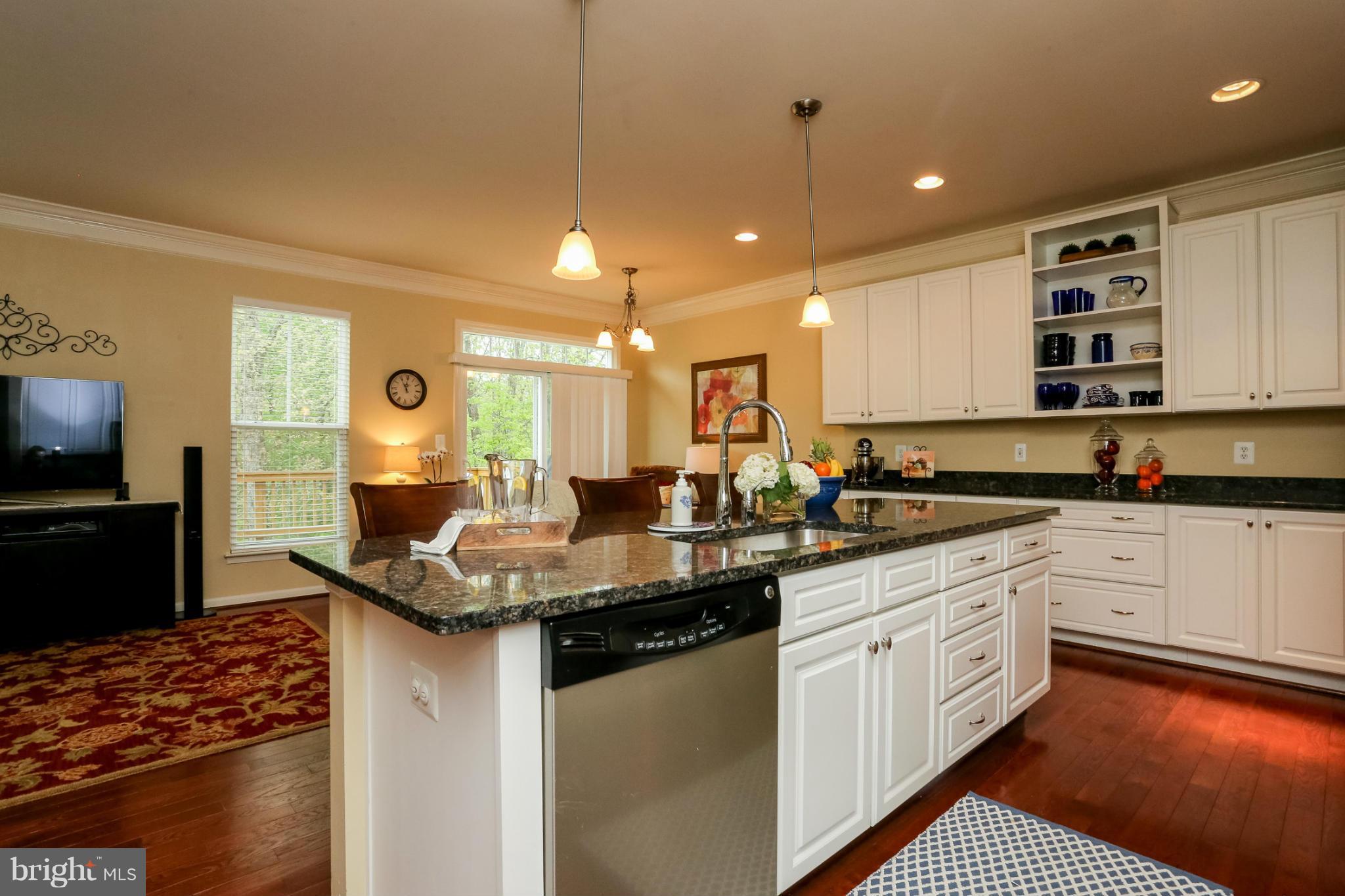 PEMBROOKE - Residential