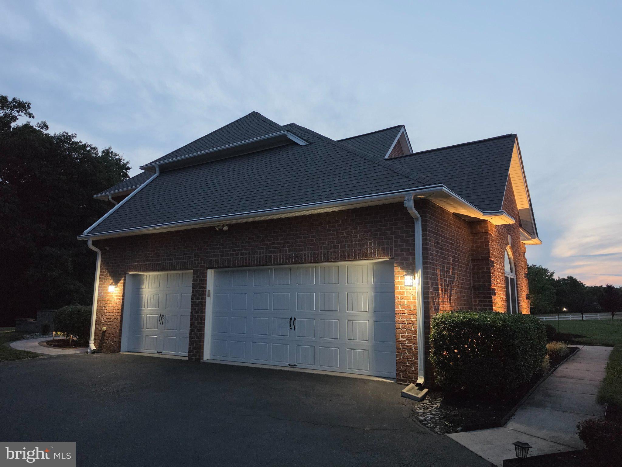 7375 SANDY BOTTOM COURT