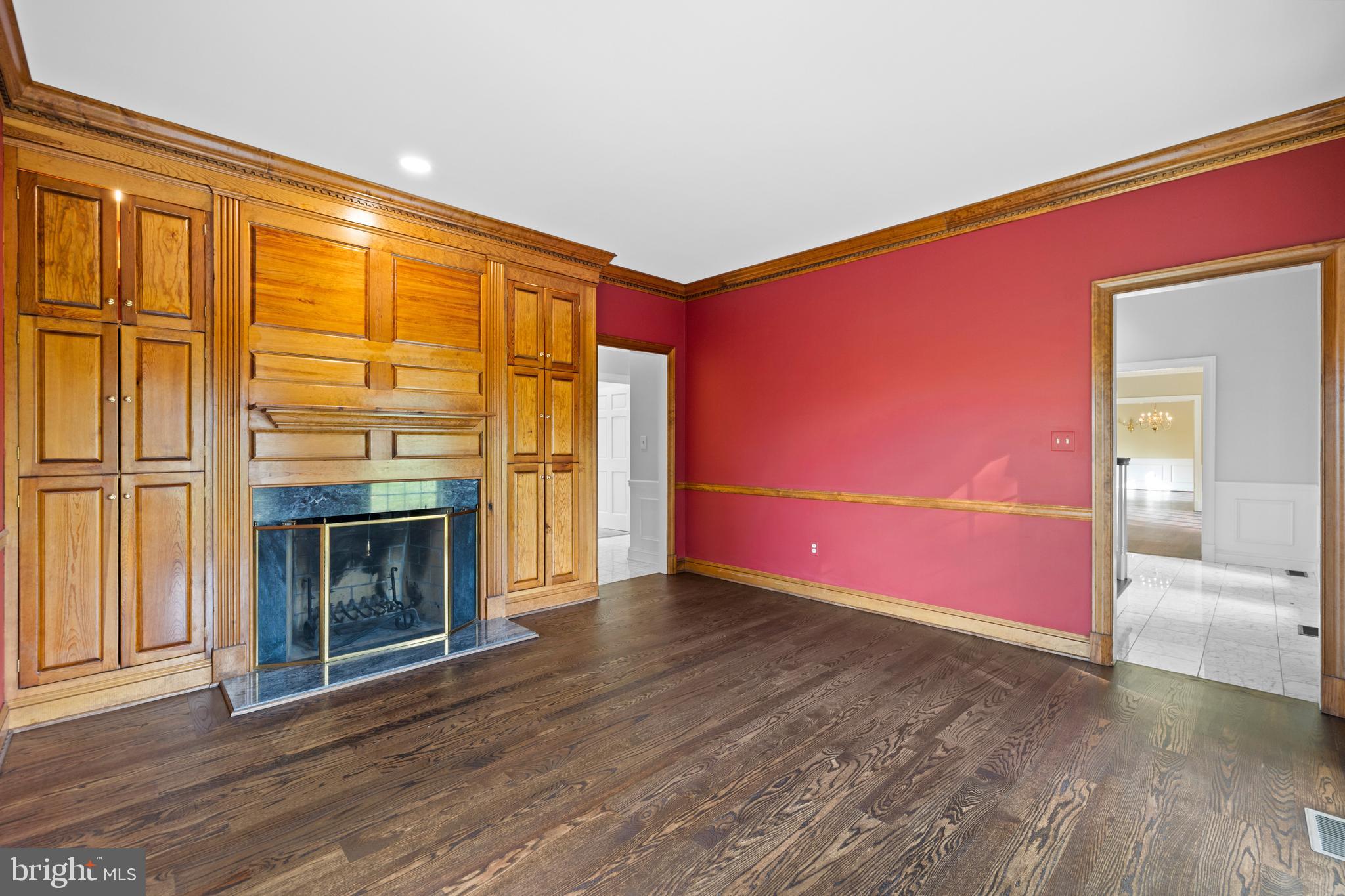 BROOKFIELD - Residential