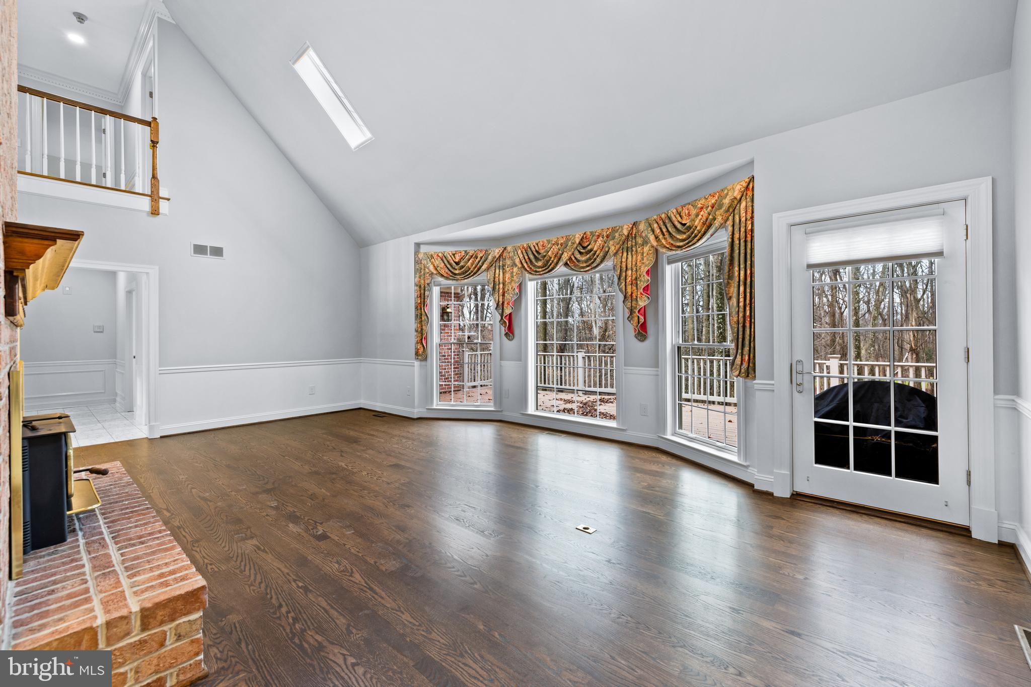 BROOKFIELD - Residential