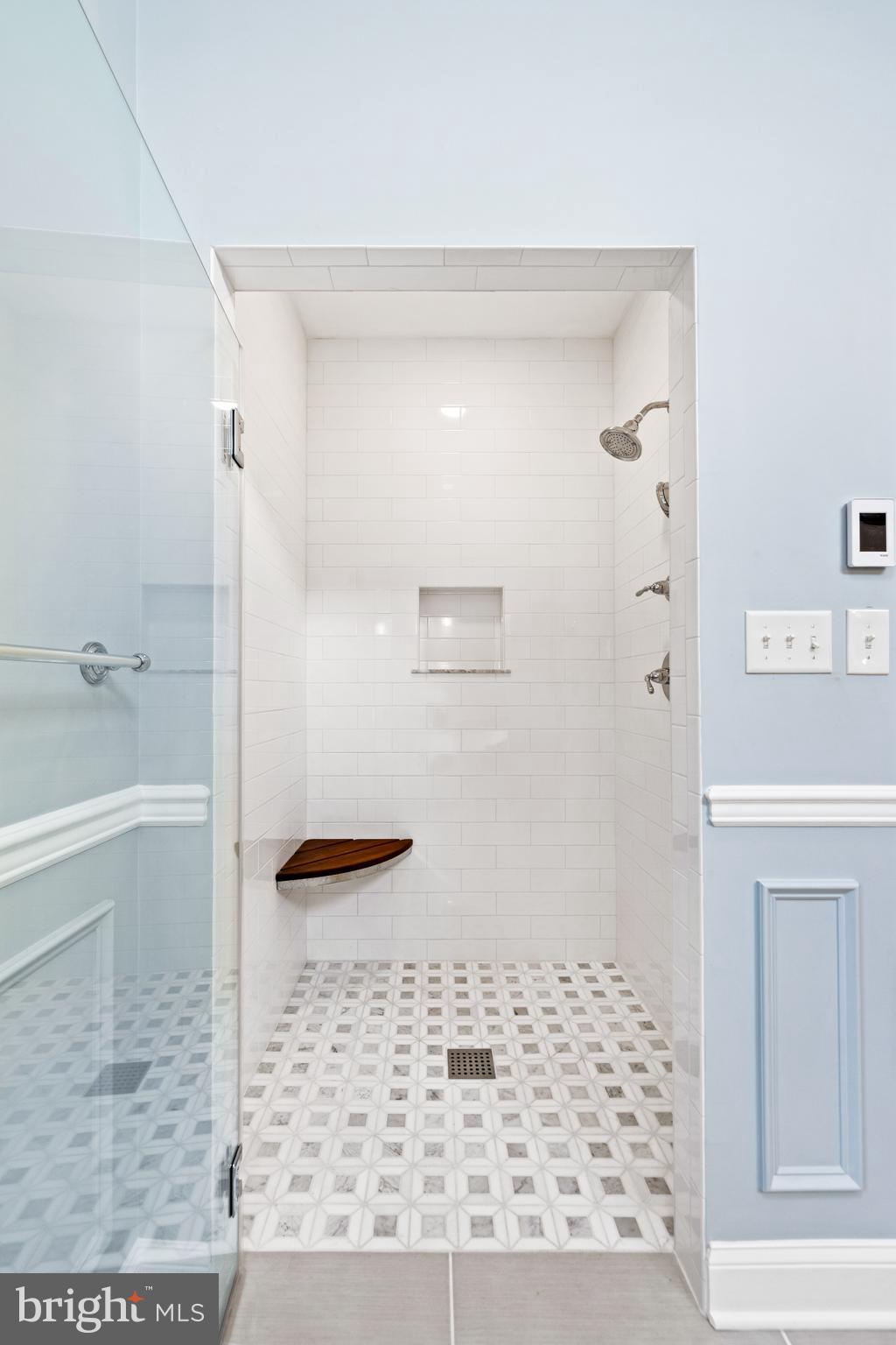 BROOKFIELD - Residential