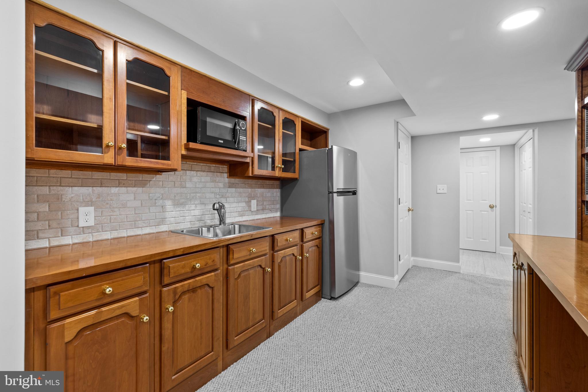 BROOKFIELD - Residential