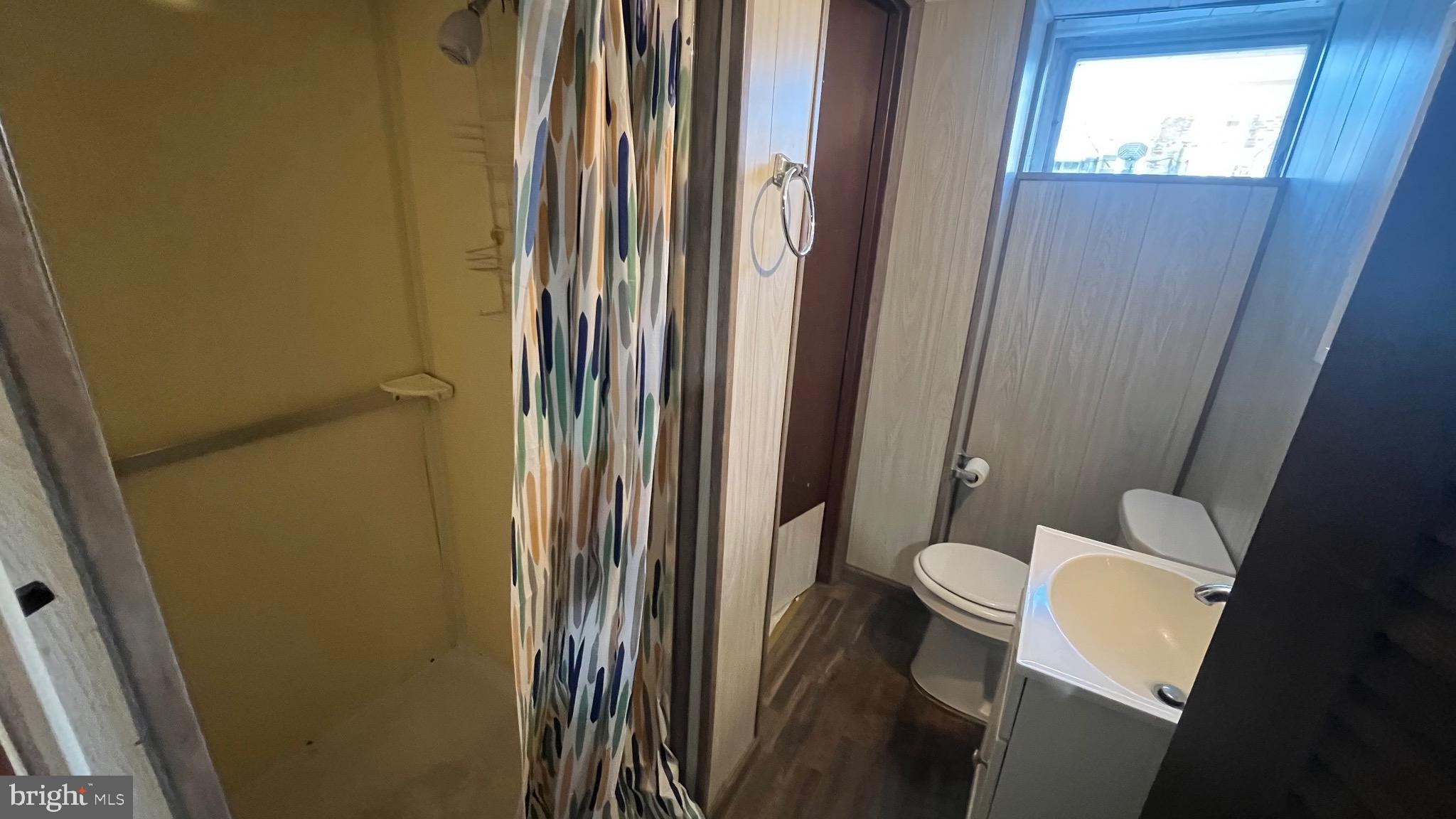 MAYFAIR - Residential Lease