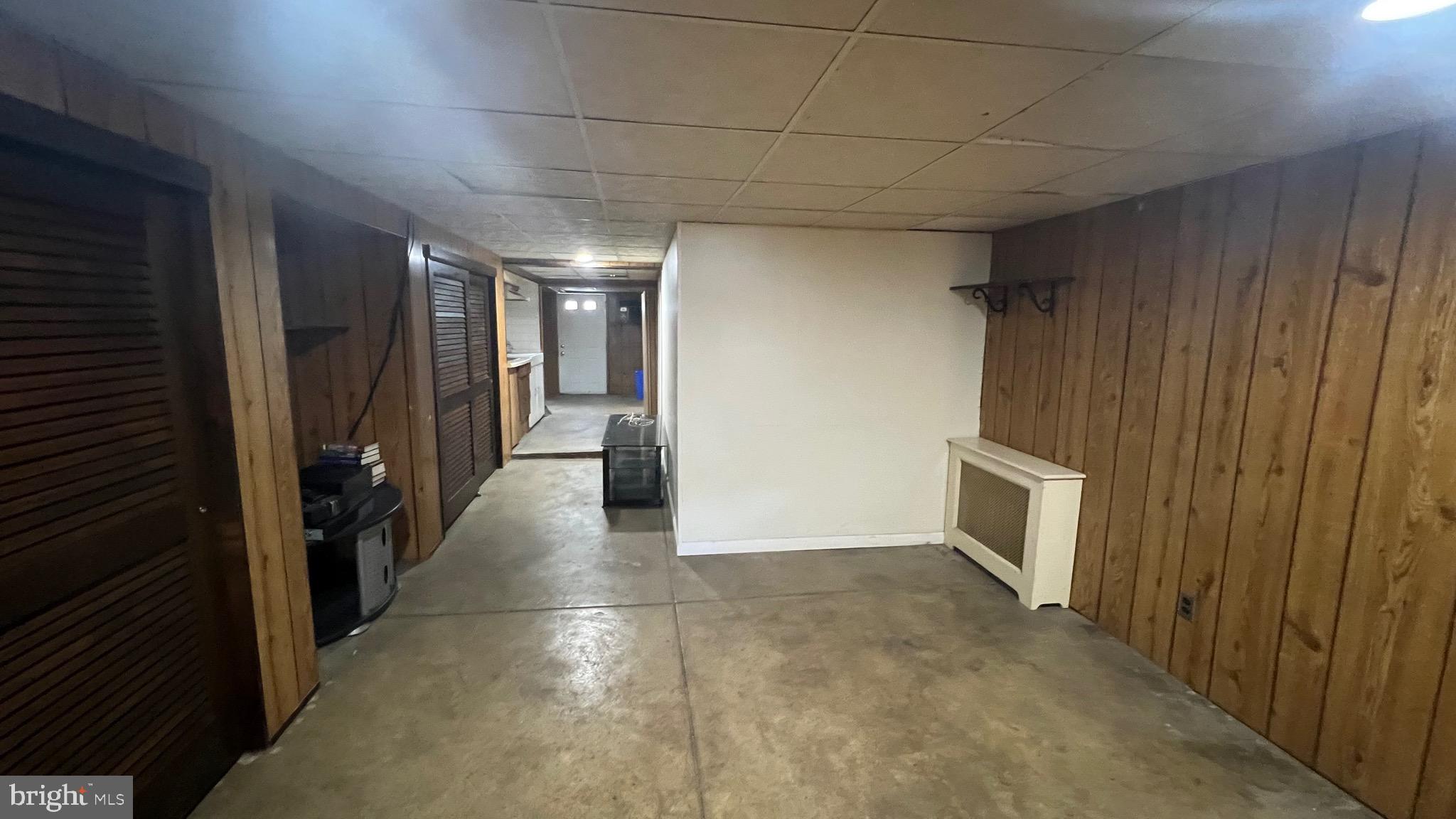 MAYFAIR - Residential Lease