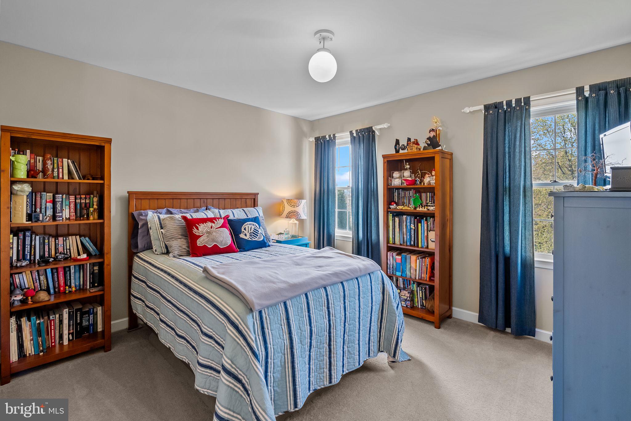 PENNS FIELD AT FAR - Residential