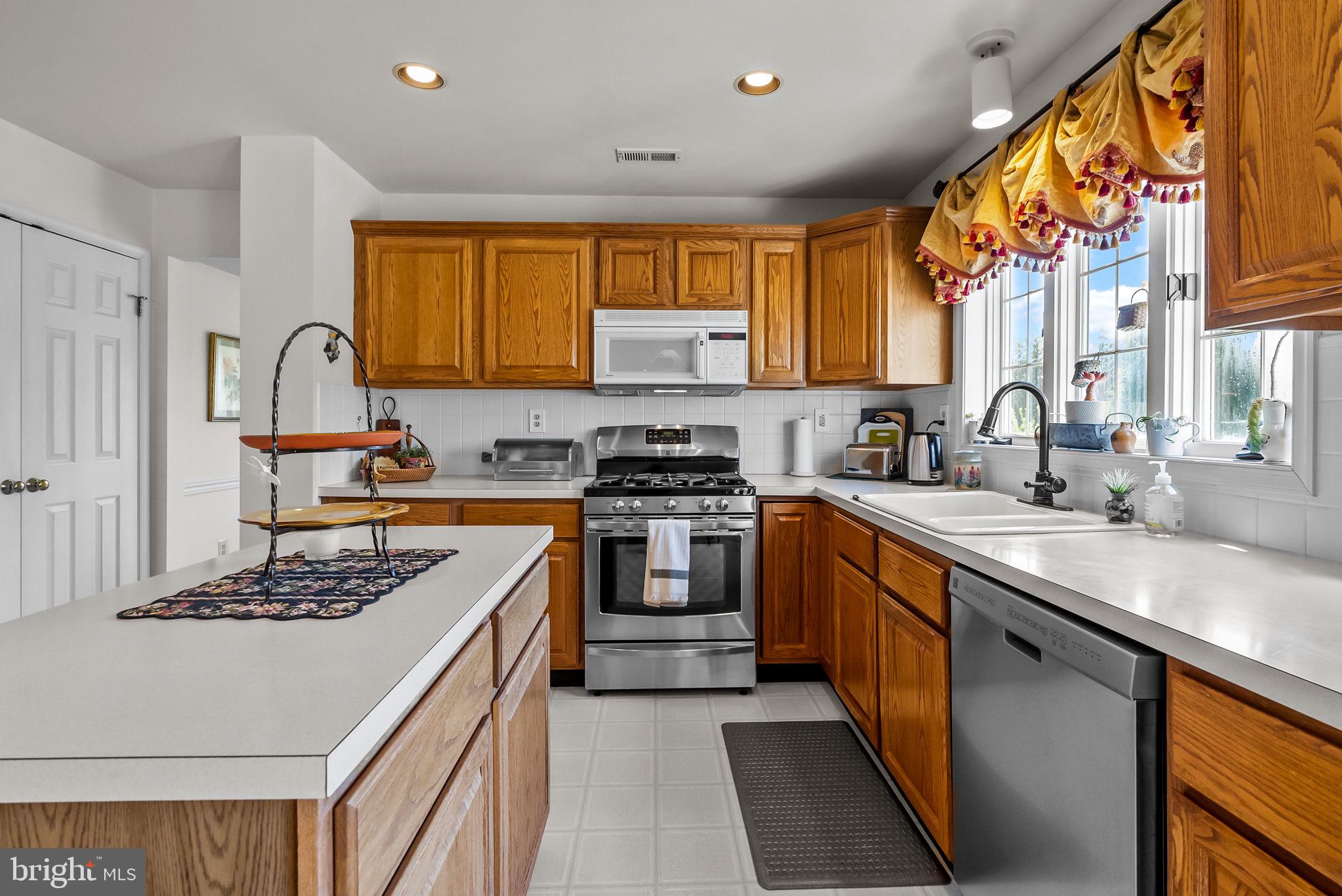 PENNS FIELD AT FAR - Residential