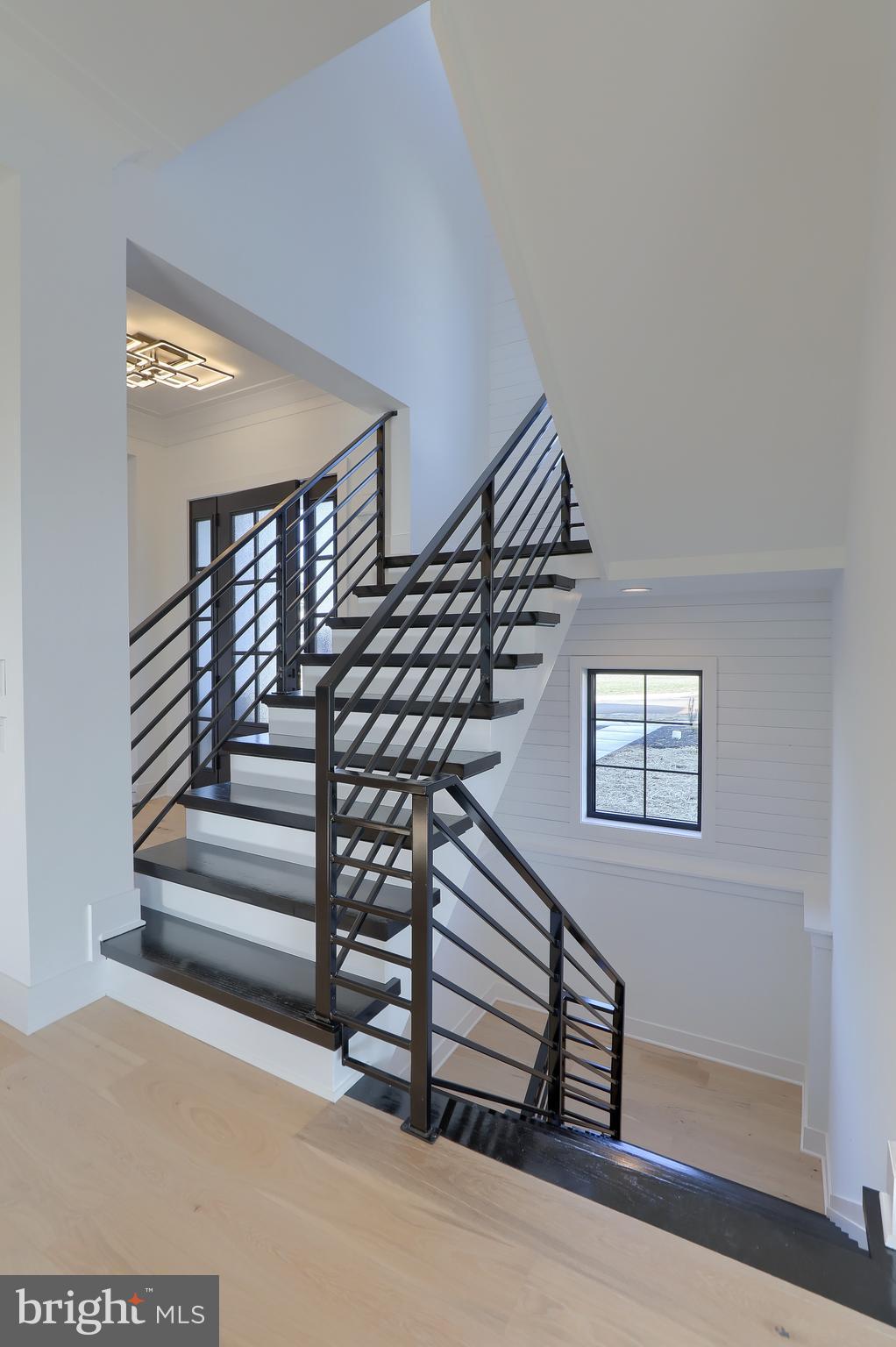 HAYDN MANOR - Residential