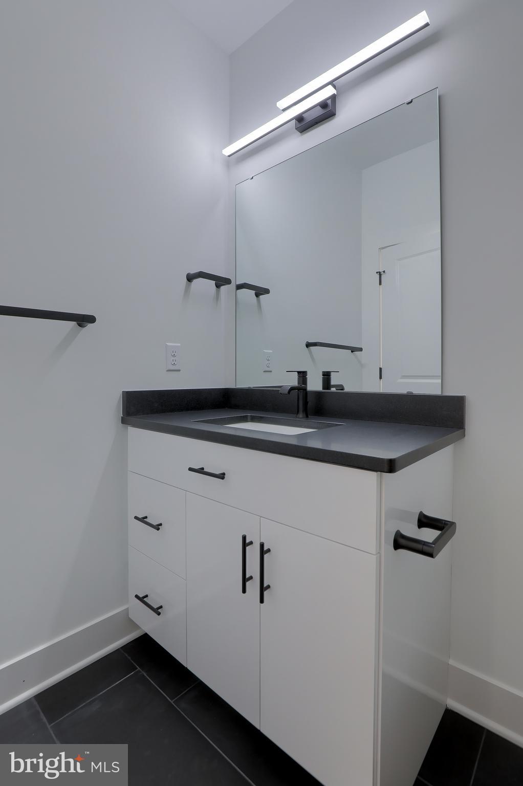 HAYDN MANOR - Residential