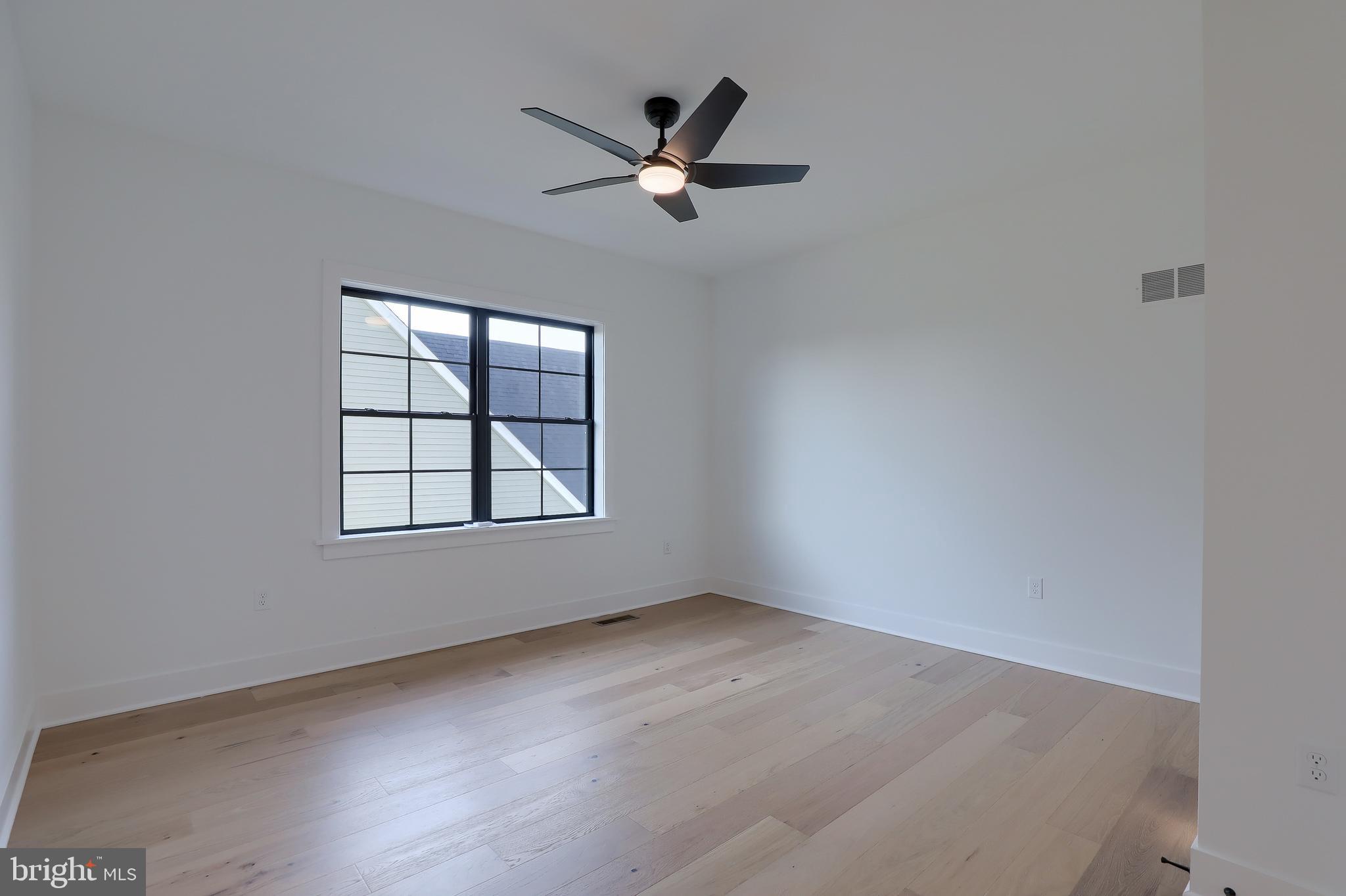 HAYDN MANOR - Residential