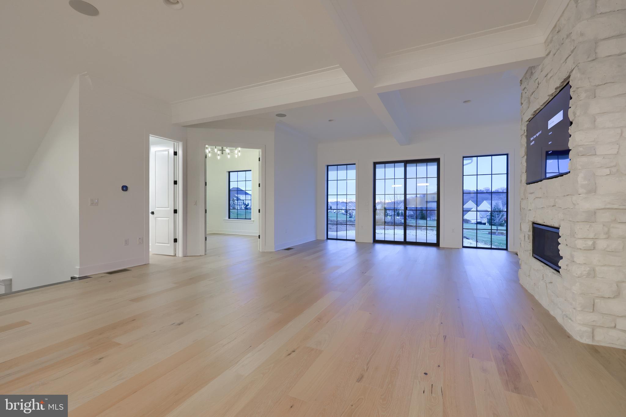 HAYDN MANOR - Residential