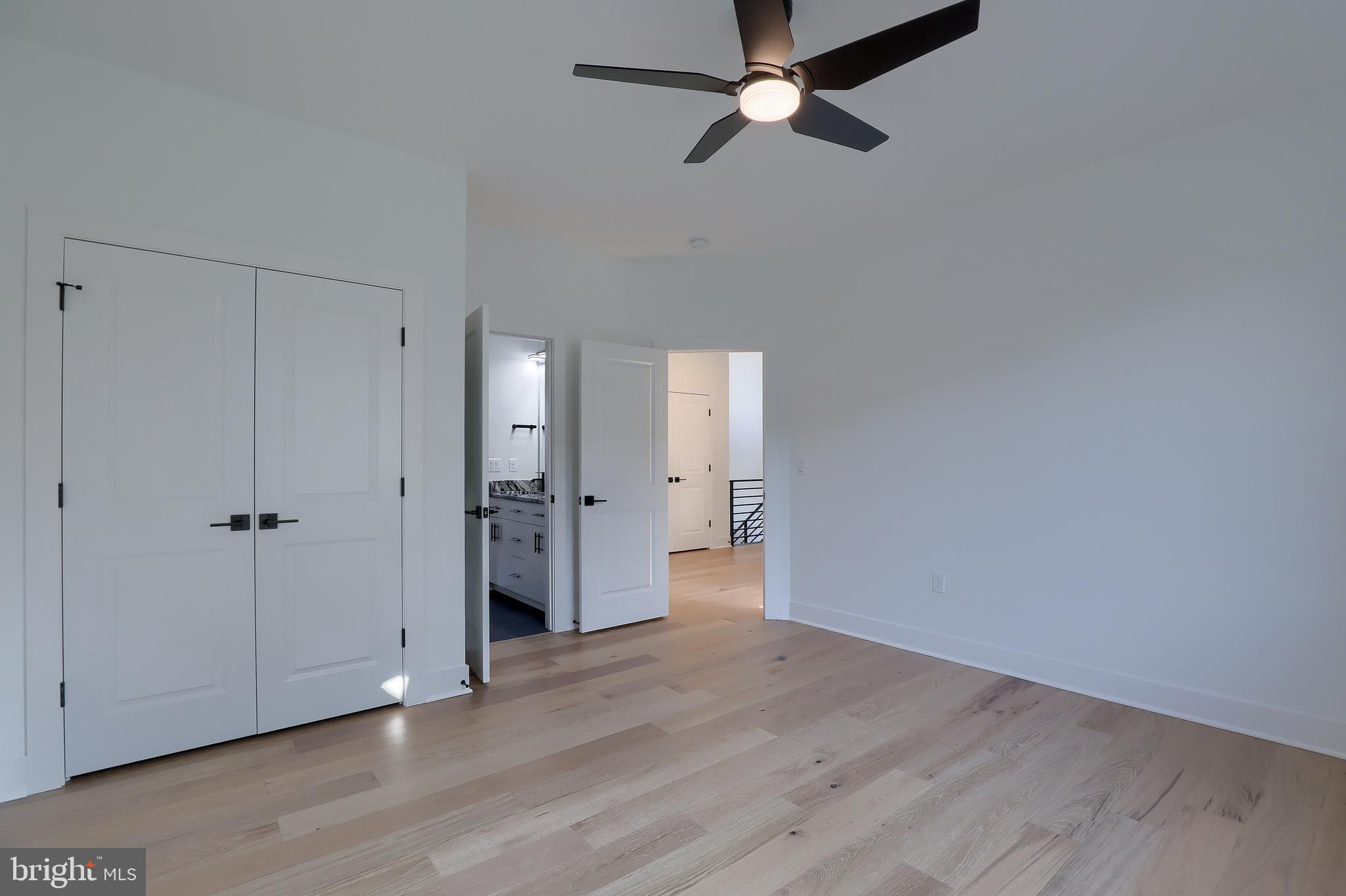 HAYDN MANOR - Residential