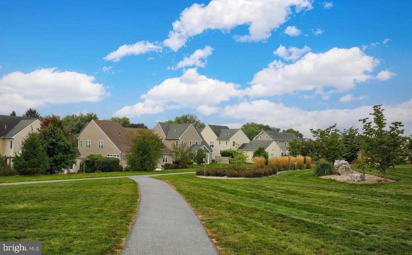 HAYDN MANOR - Residential