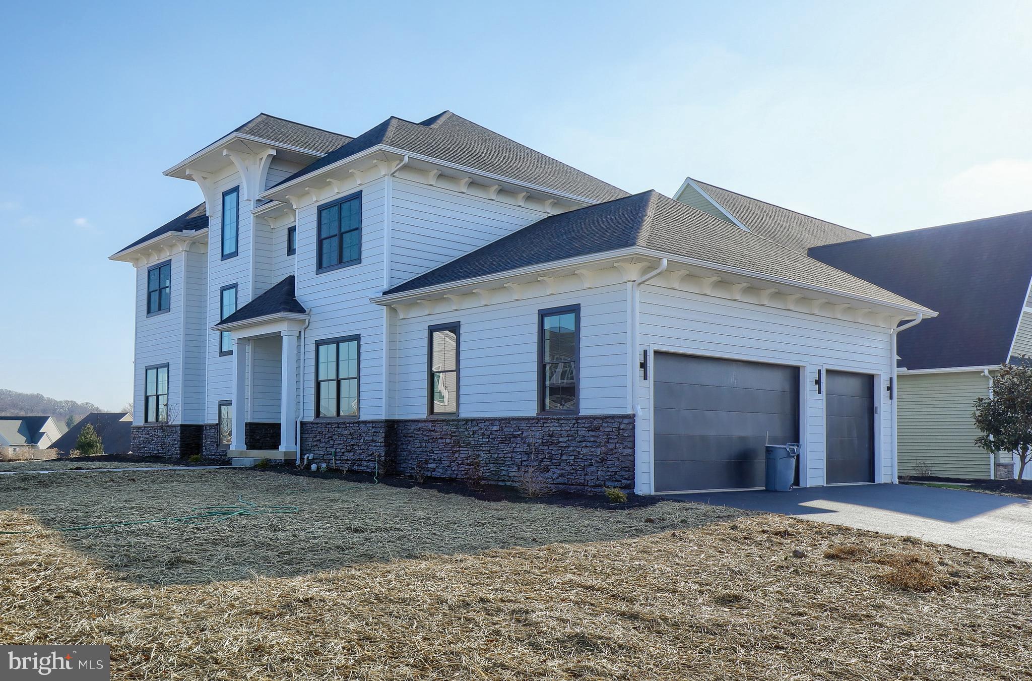 HAYDN MANOR - Residential