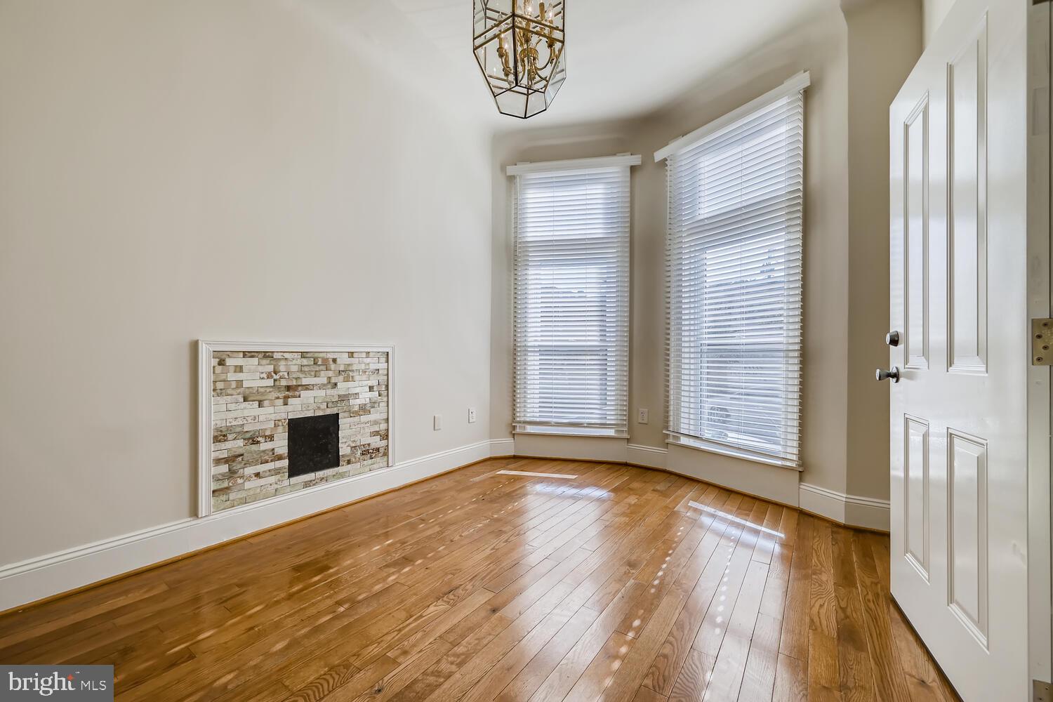 STATION NORTH ARTS DISTRICT - Residential Income