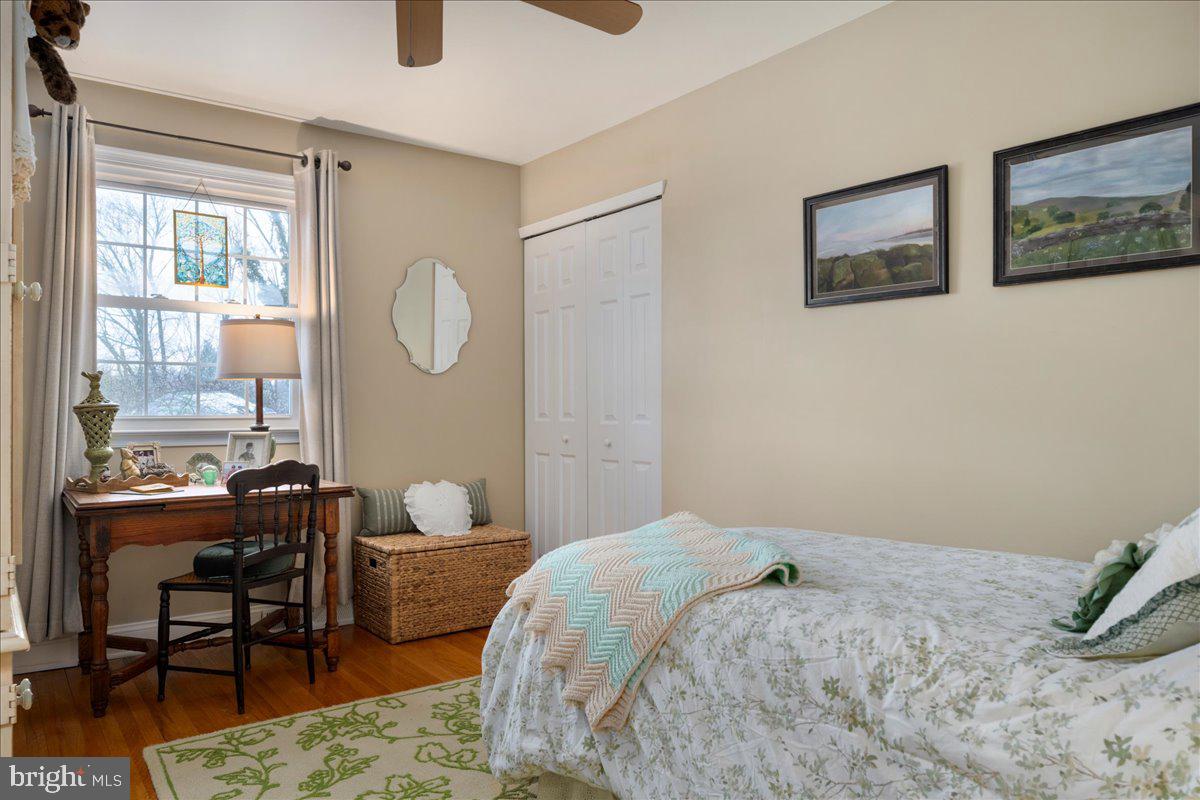 HILLCRESTSHIRE - Residential