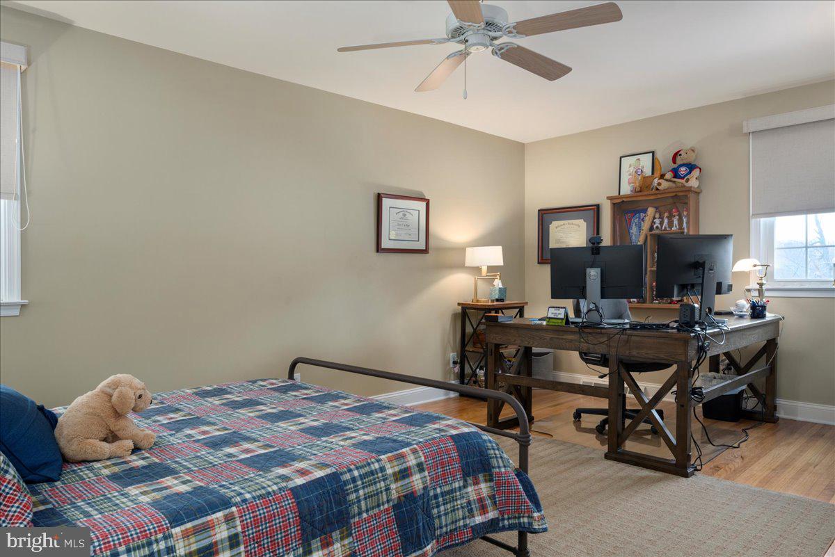 HILLCRESTSHIRE - Residential