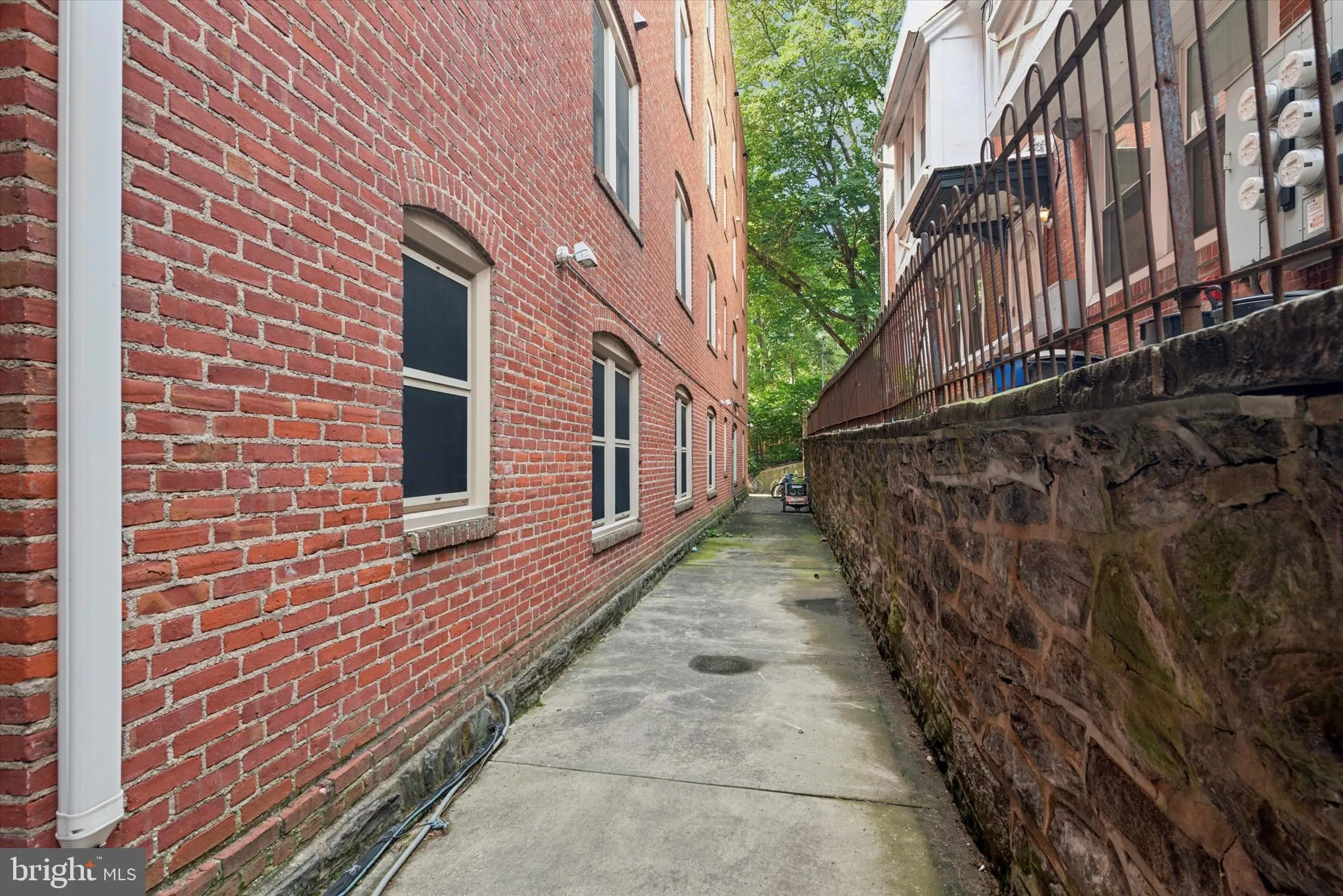 Philadelphia, Pennsylvania 19104, United States, 2 Bedrooms Bedrooms, ,2 BathroomsBathrooms,Residential,Active,90275