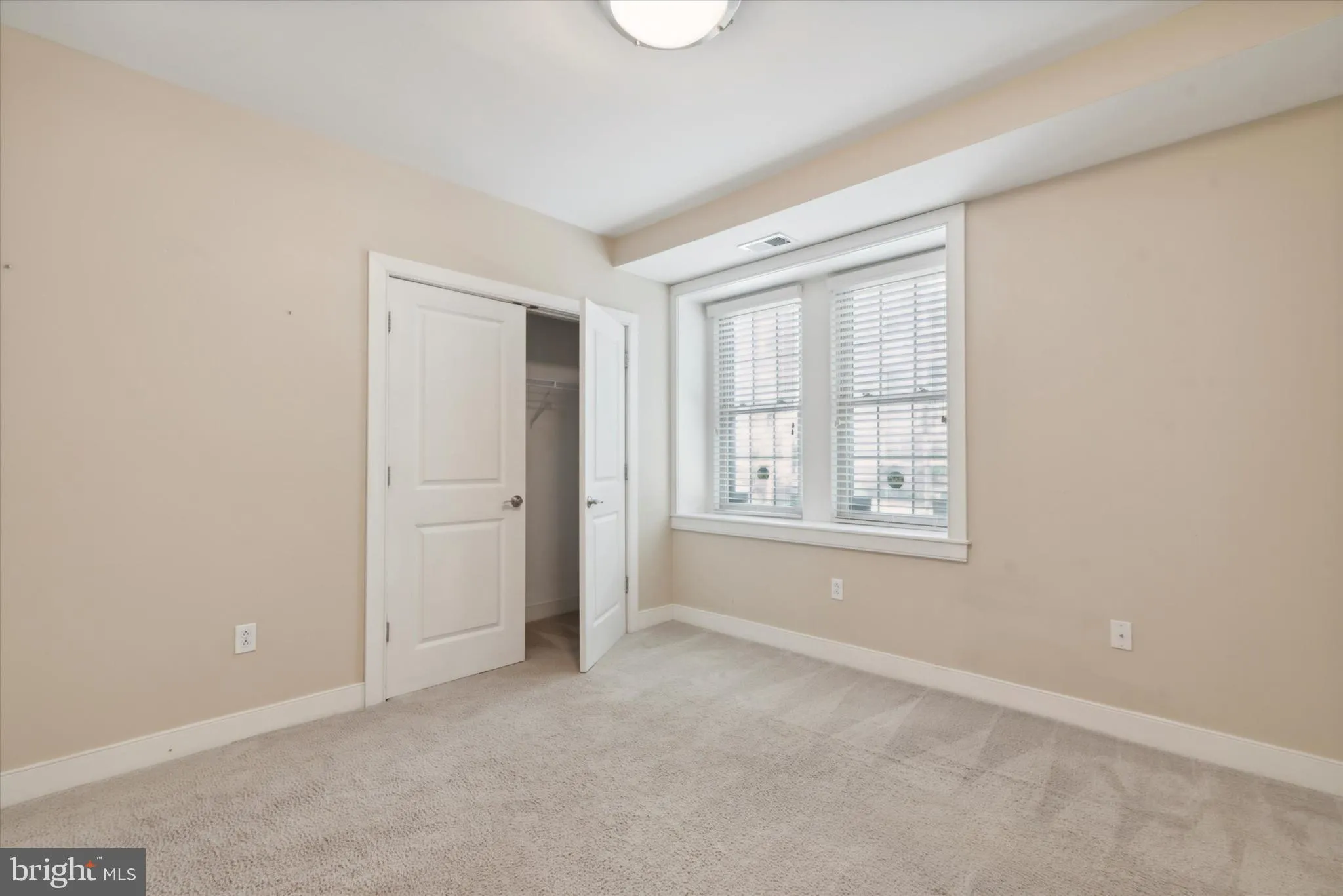 Philadelphia, Pennsylvania 19104, United States, 2 Bedrooms Bedrooms, ,2 BathroomsBathrooms,Residential,Active,90275
