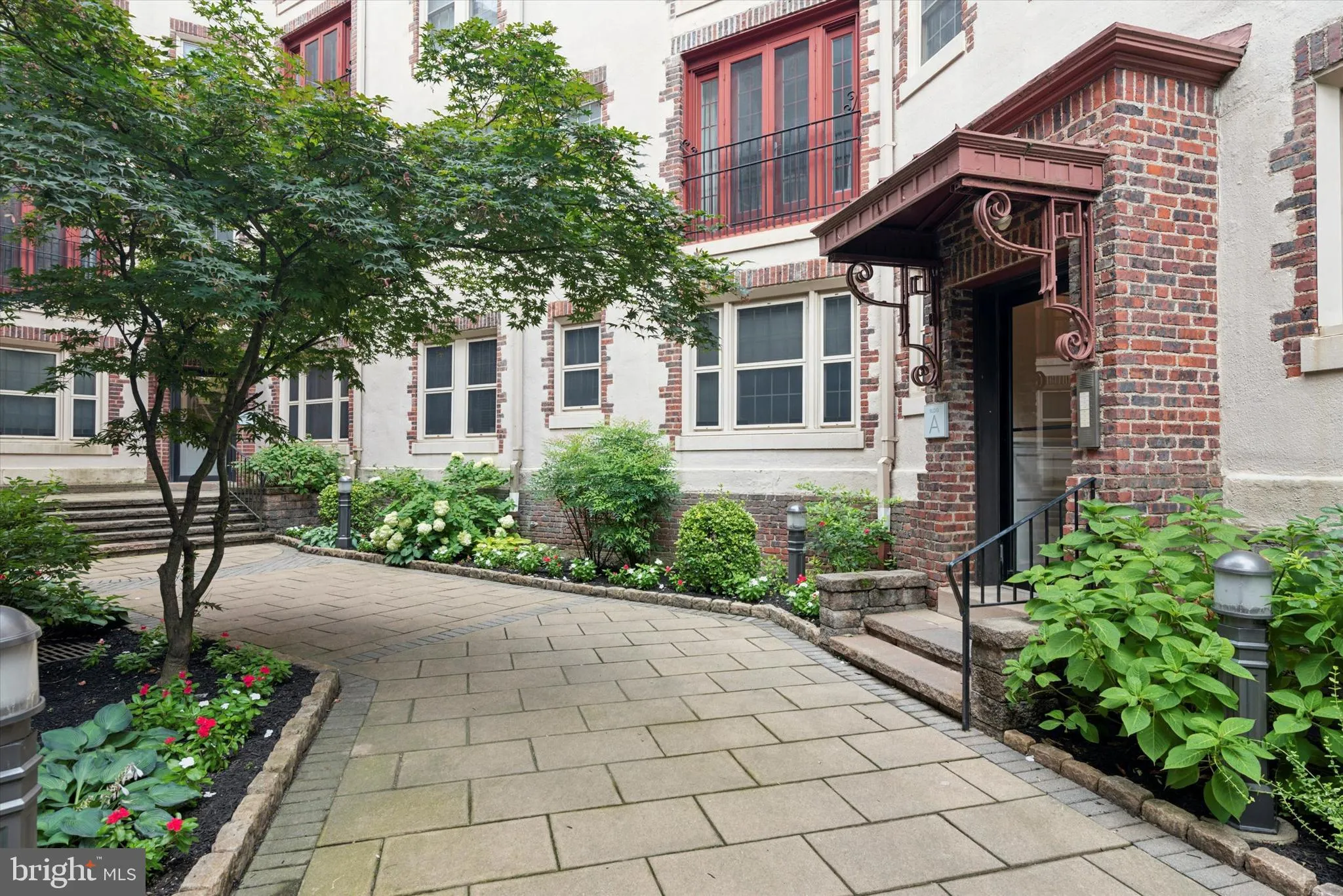 Philadelphia, Pennsylvania 19104, United States, 2 Bedrooms Bedrooms, ,2 BathroomsBathrooms,Residential,Active,90275