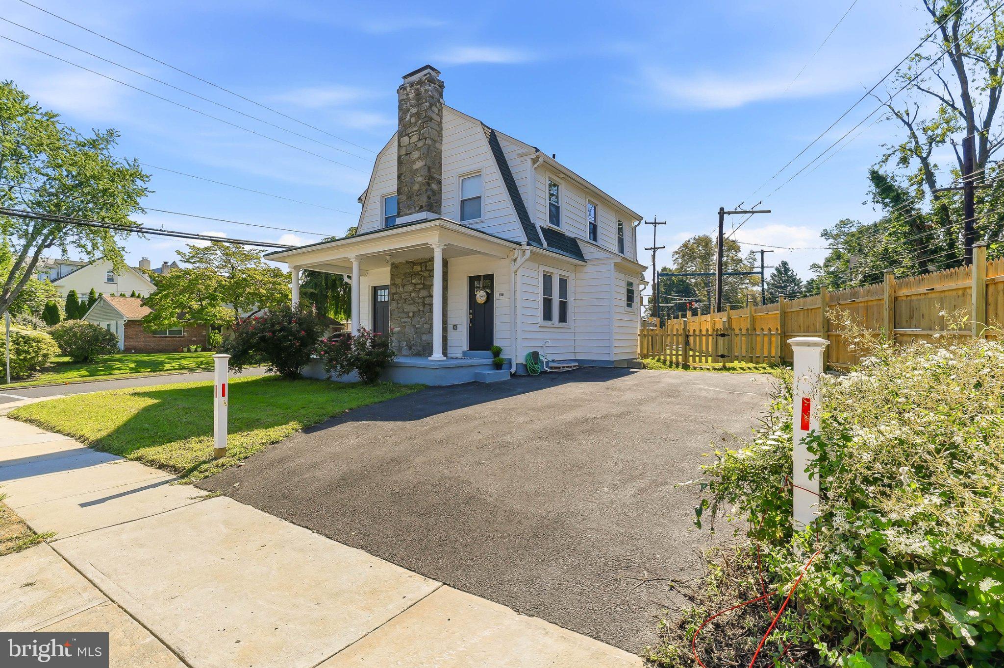 3700 SCHOOL LANE
