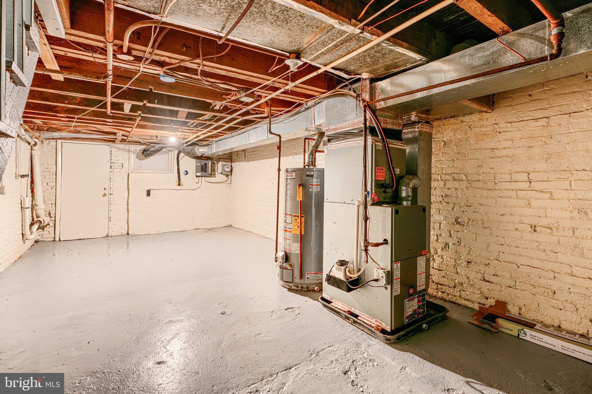 MCELDERRY PARK - Residential