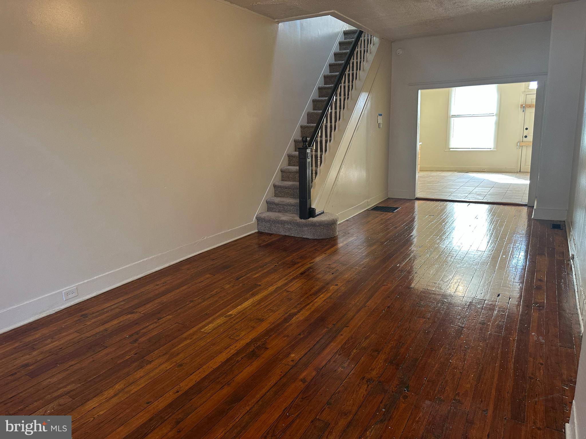 2703 JEFFERSON STREET