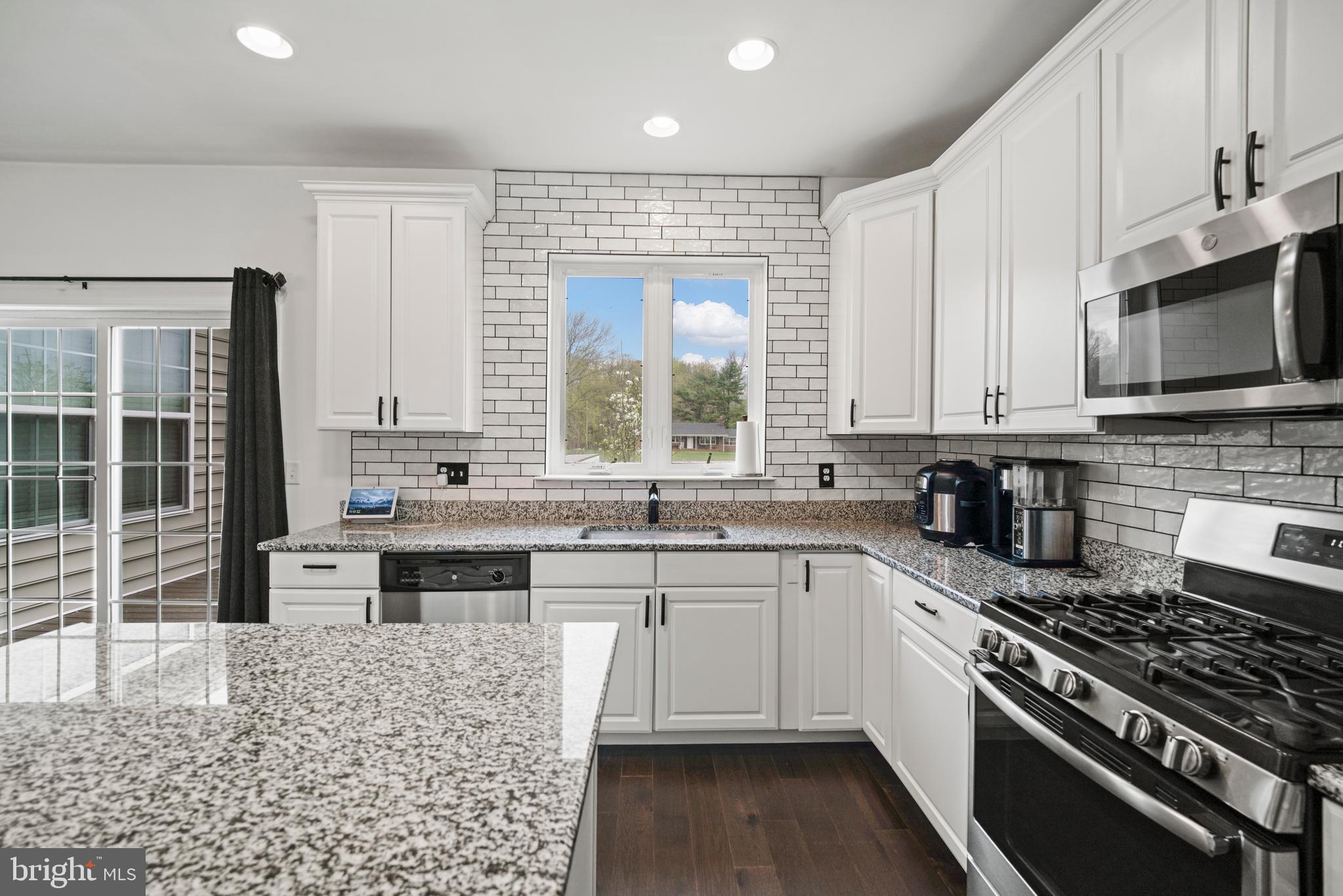 PONDS OF ODESSA - Residential