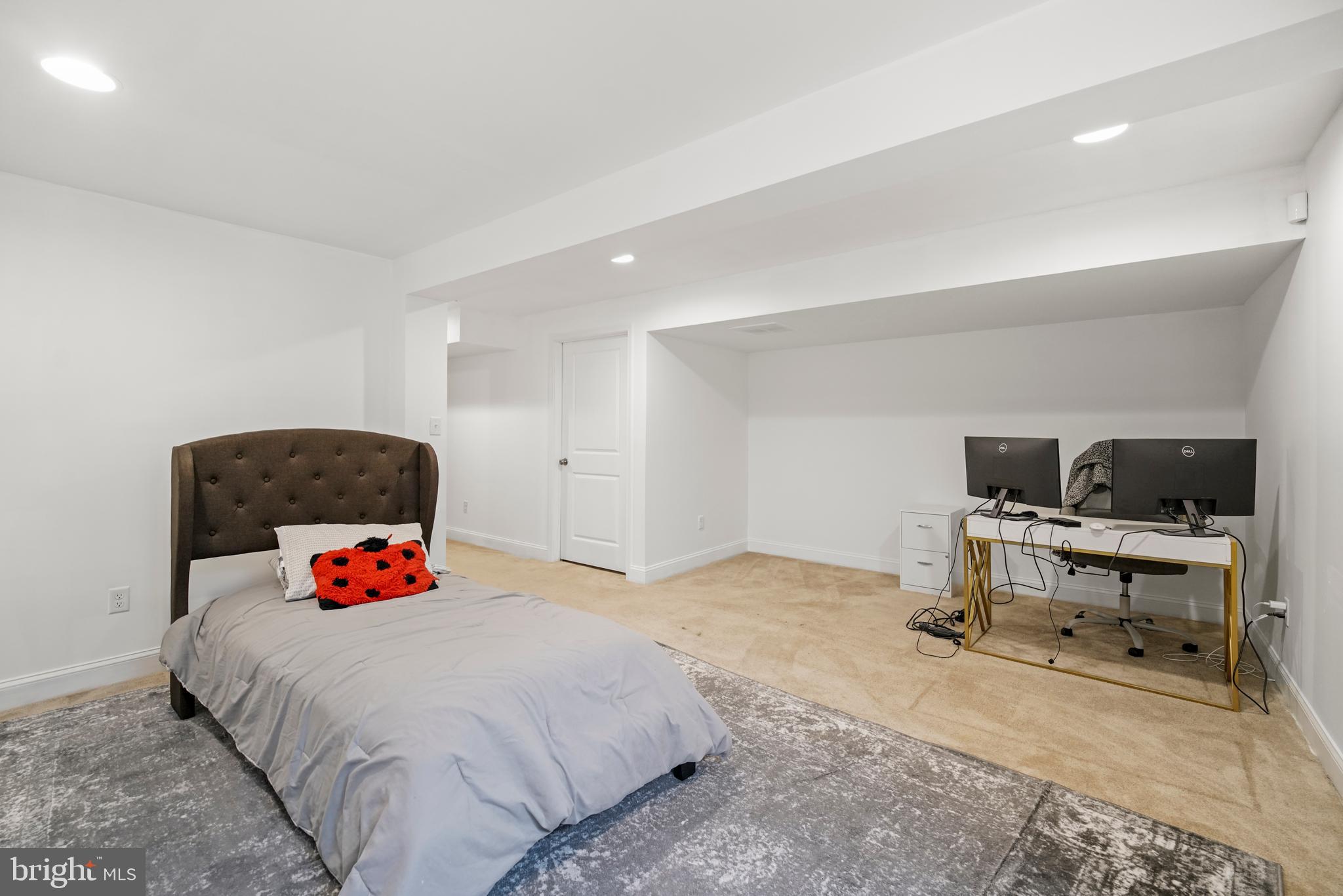 PONDS OF ODESSA - Residential