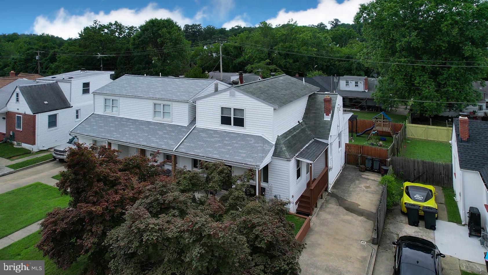 ELMWOOD - Residential