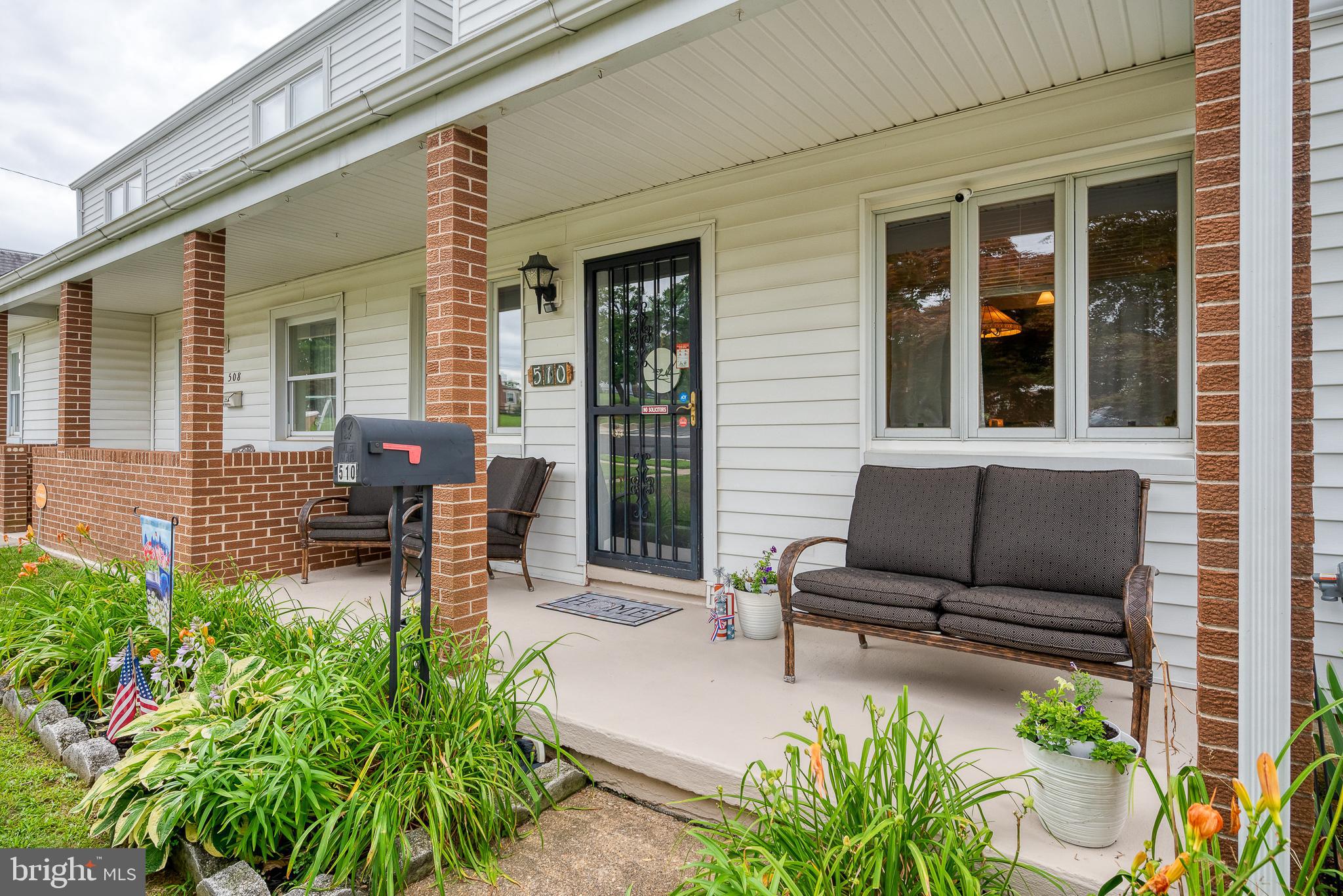 ELMWOOD - Residential