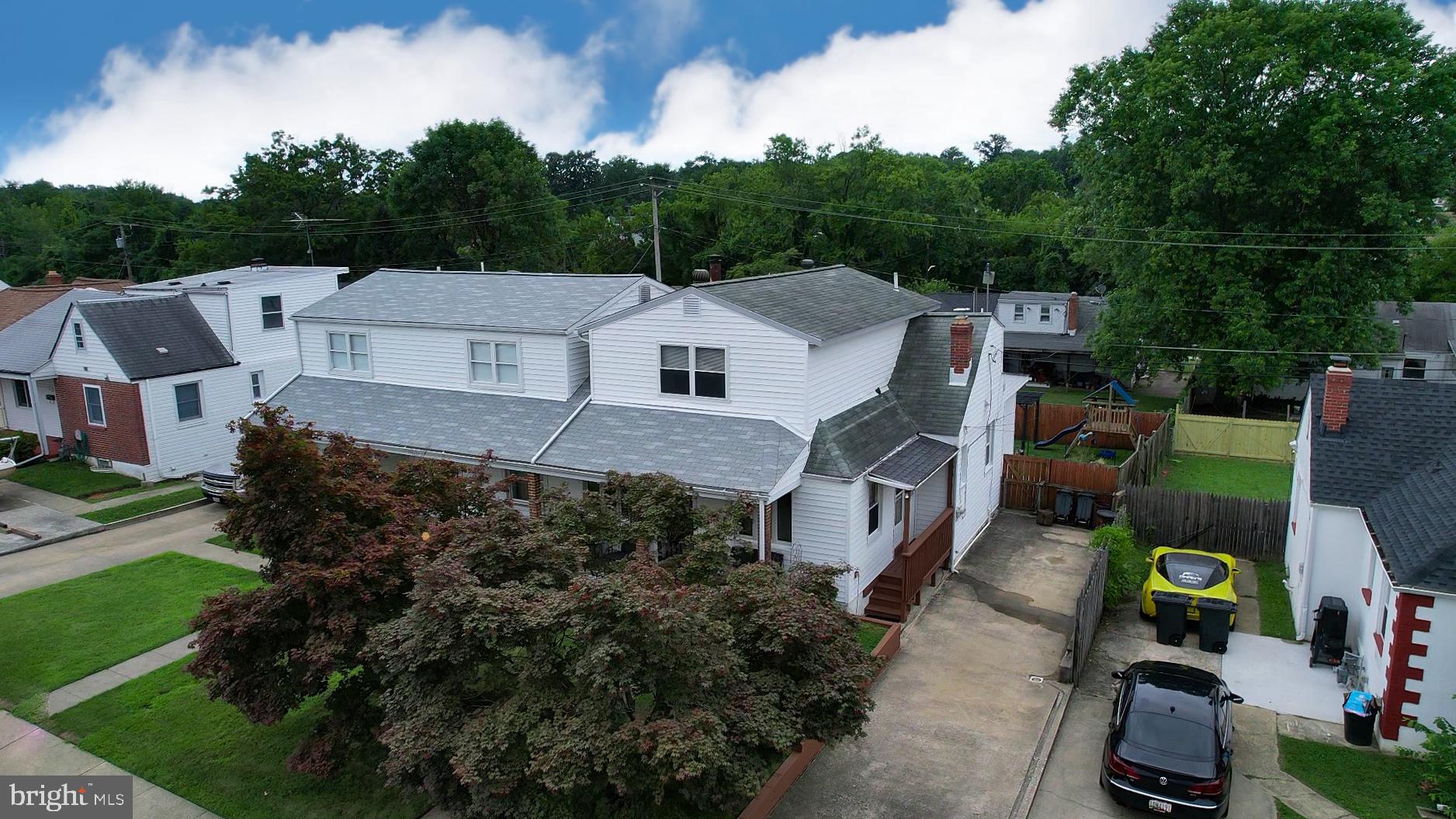 ELMWOOD - Residential