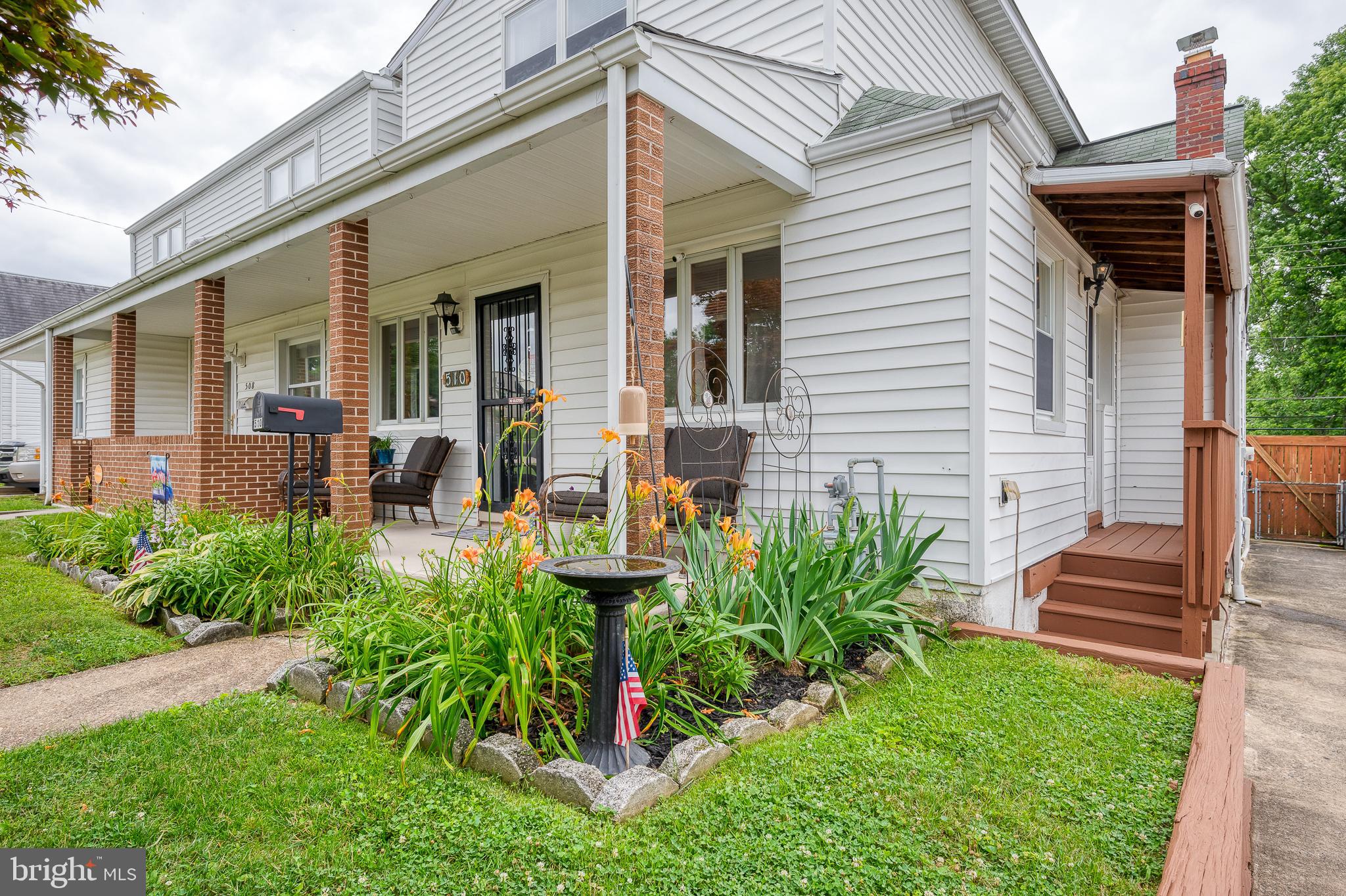 ELMWOOD - Residential