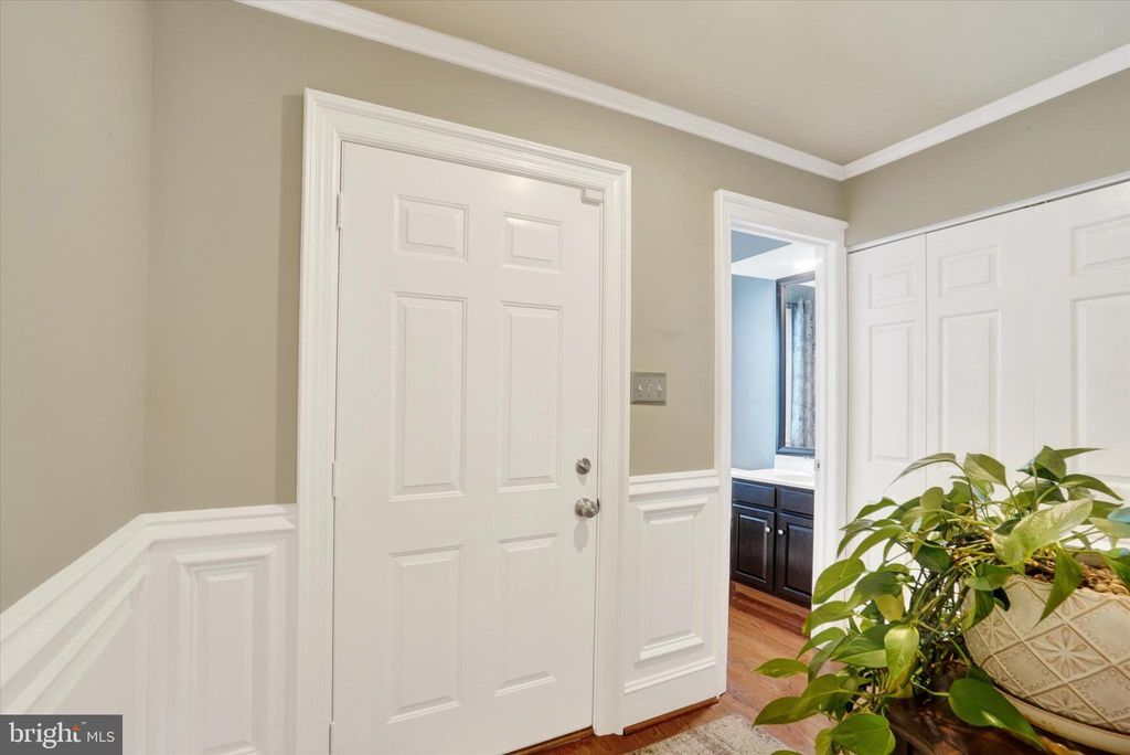 Photo of 152 Carriage Hill Lane, YORK, PA 17406 (MLS # PAYK2087168)
