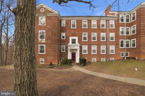 3430 39TH STREET NW 700 WASHINGTON DC 20016