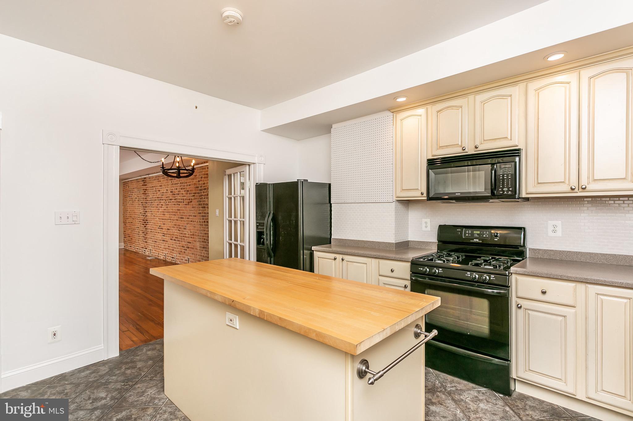 CANTON - Residential Lease