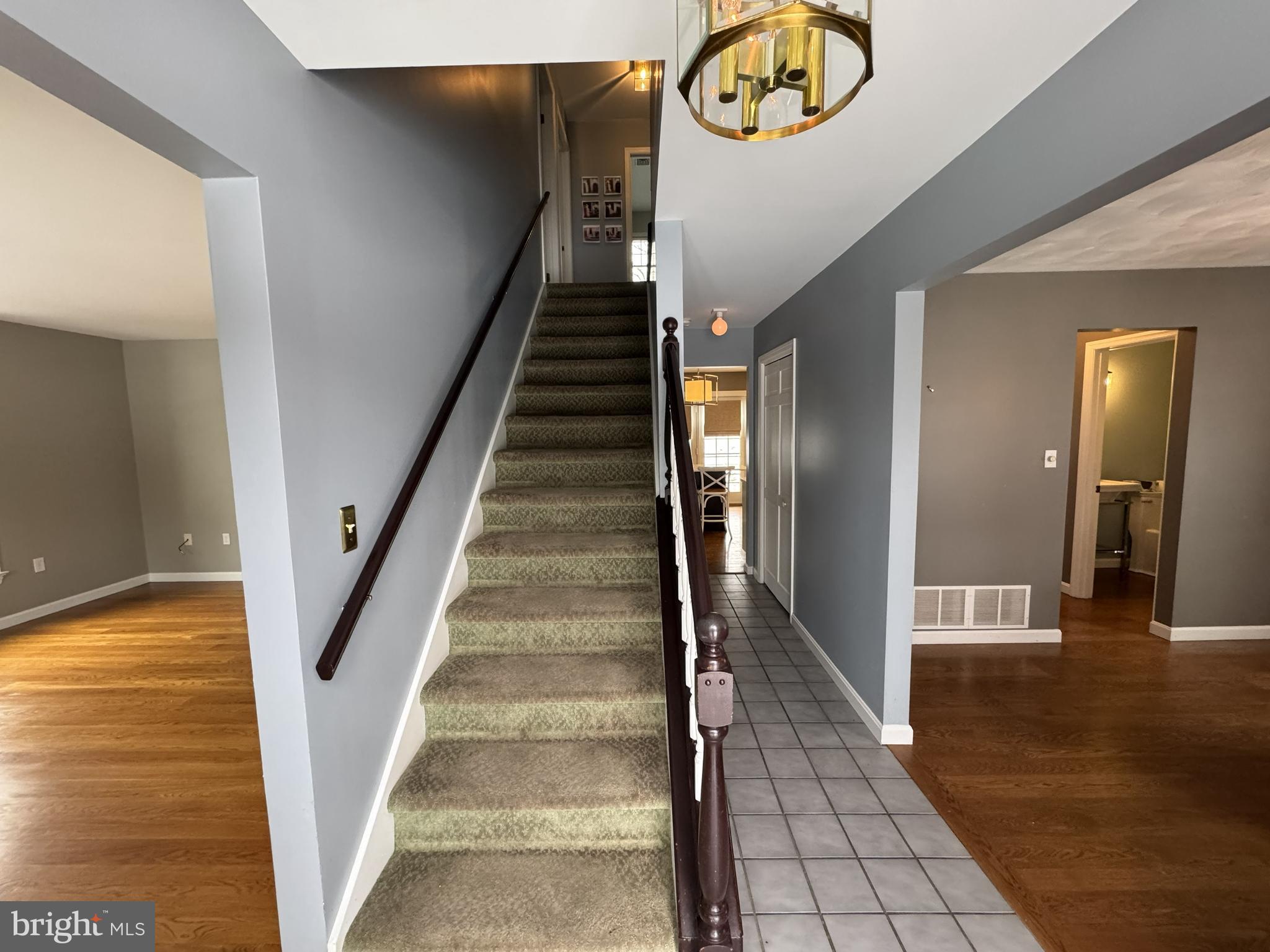 NITTANY HILLS - Residential