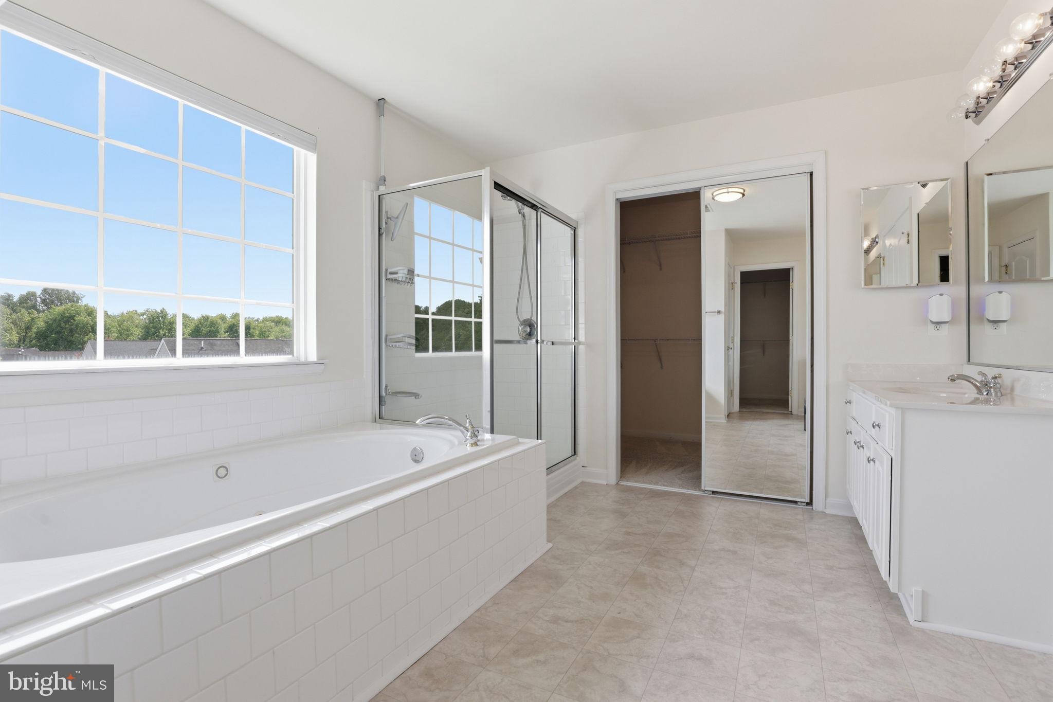 TARTAN SOUTH-PLAT FOUR> - Residential